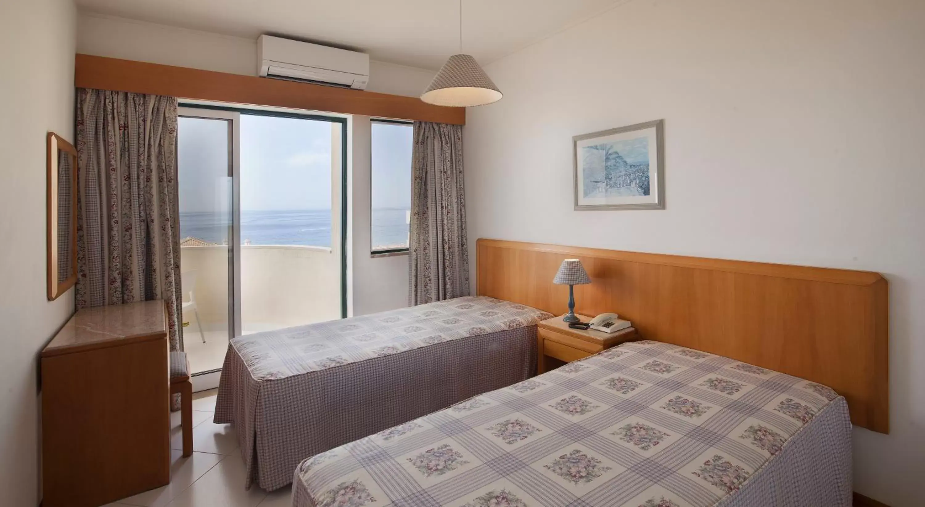 Bed in TURIM Algarve Mor Apartamentos Turísticos