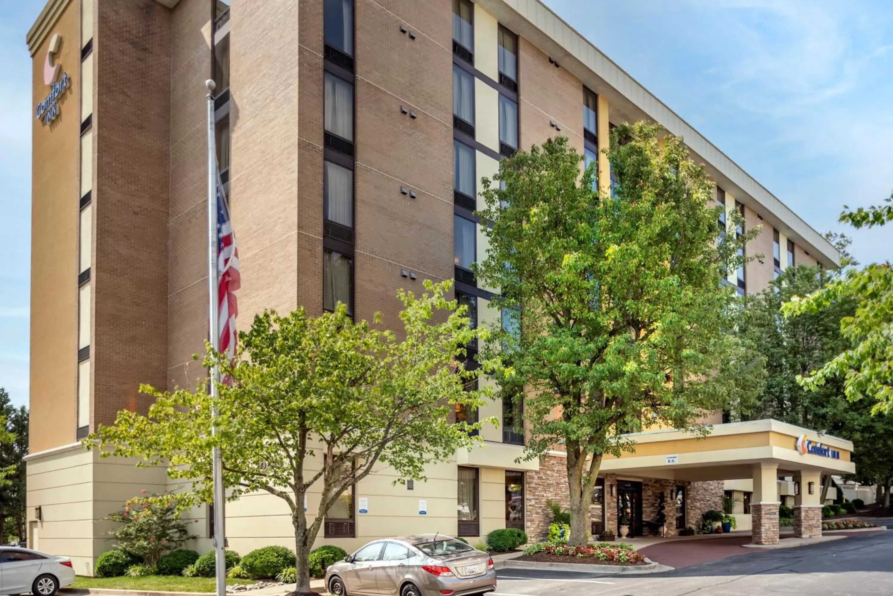 Property Building in Comfort Inn Shady Grove - Gaithersburg - Rockville