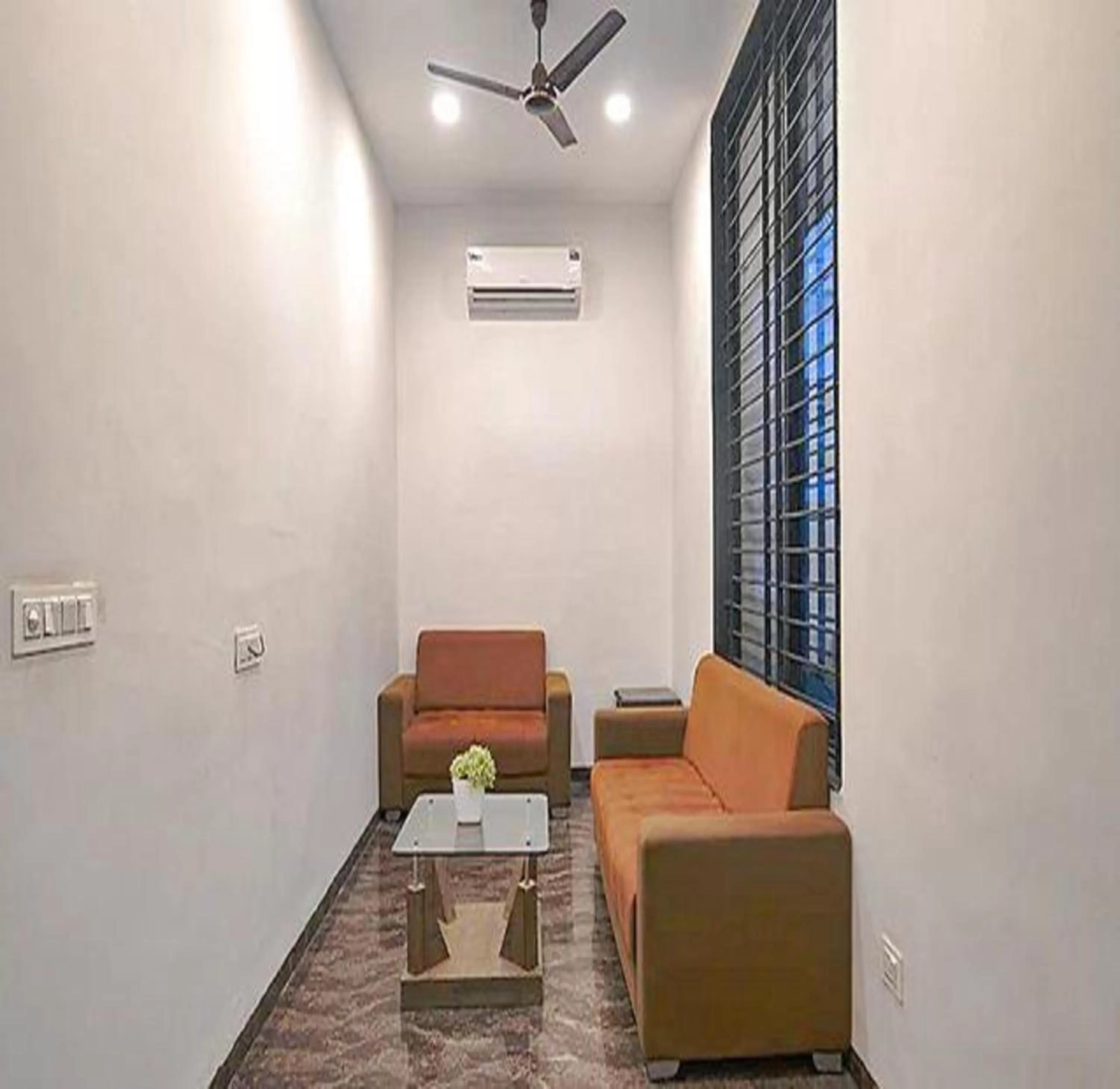 Seating Area in FabHotel Destiny 54