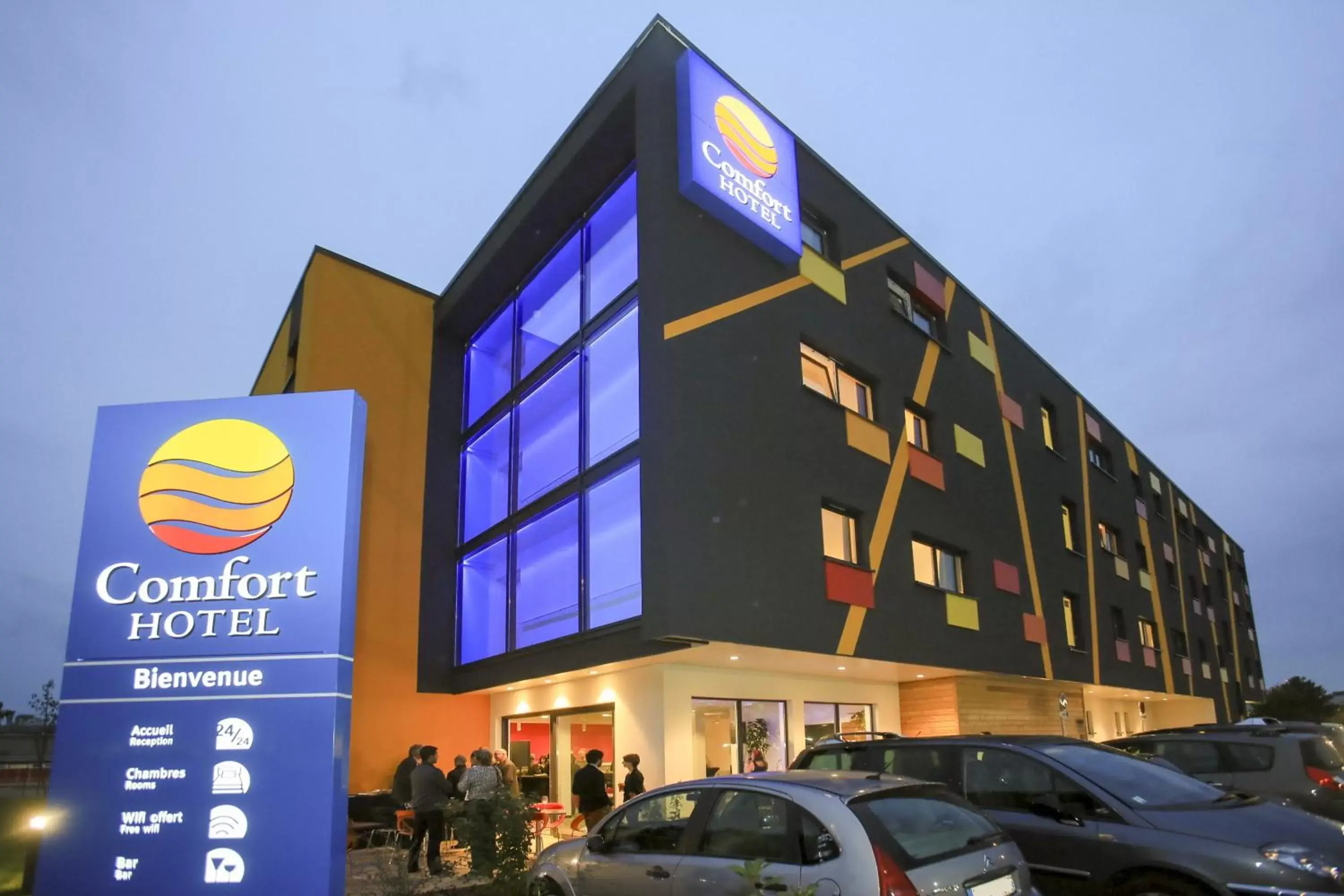 Property building in Comfort Hotel Expo Colmar