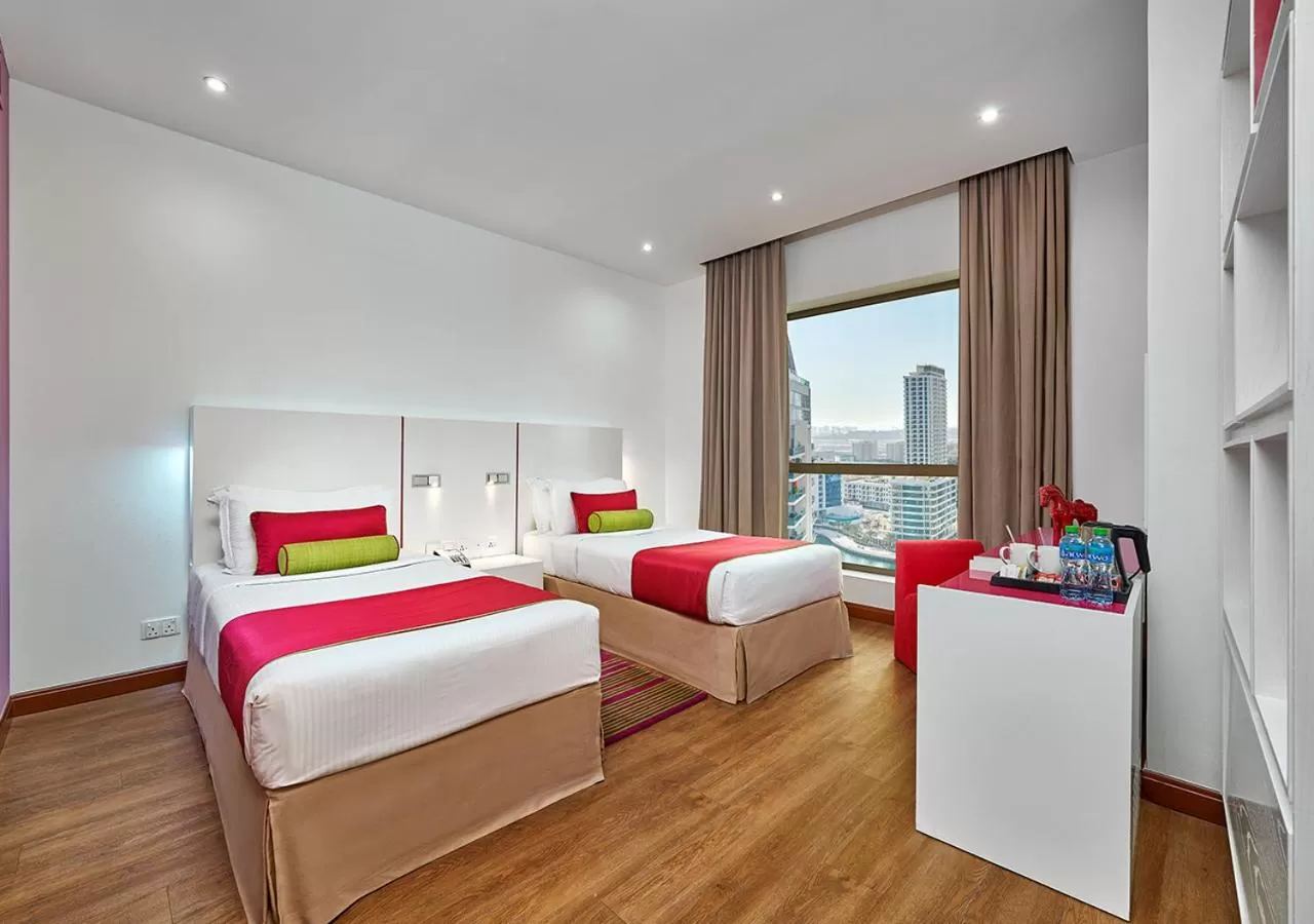 TV and multimedia, Bed in Ramada Hotel, Suites and Apartments by Wyndham Dubai JBR