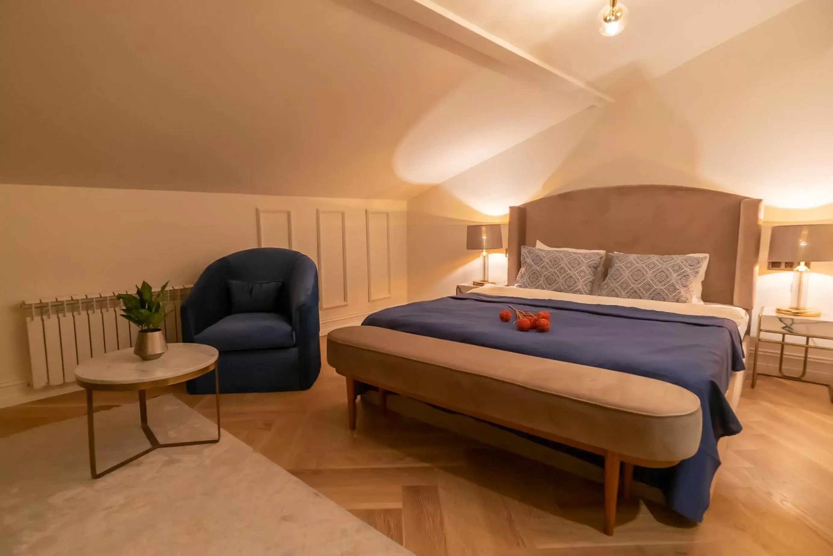 Bedroom, Bed in Malta Bosphorus Hotel