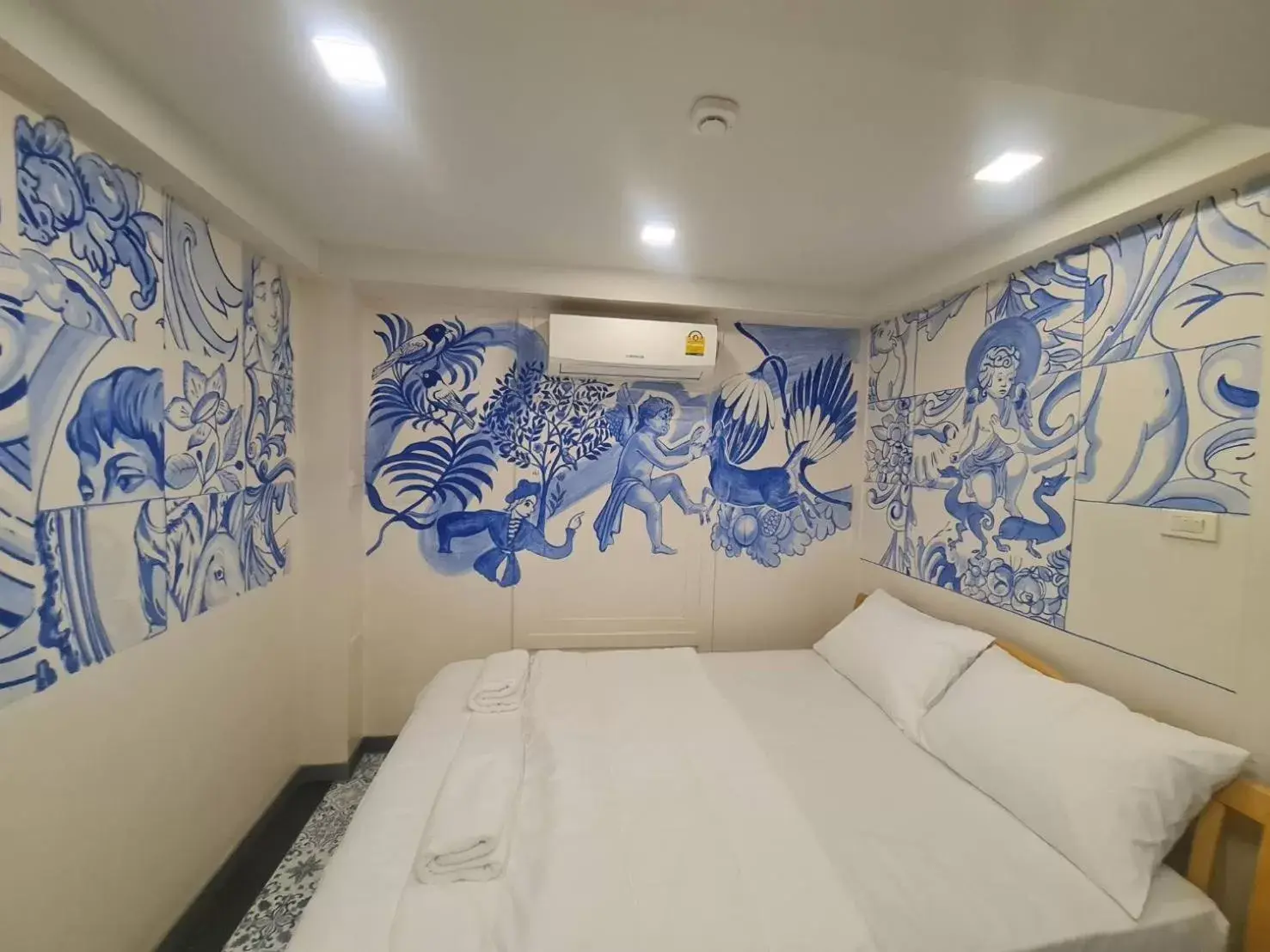 Bed in Suraya Bangkok Bed in Suraya Bangkok