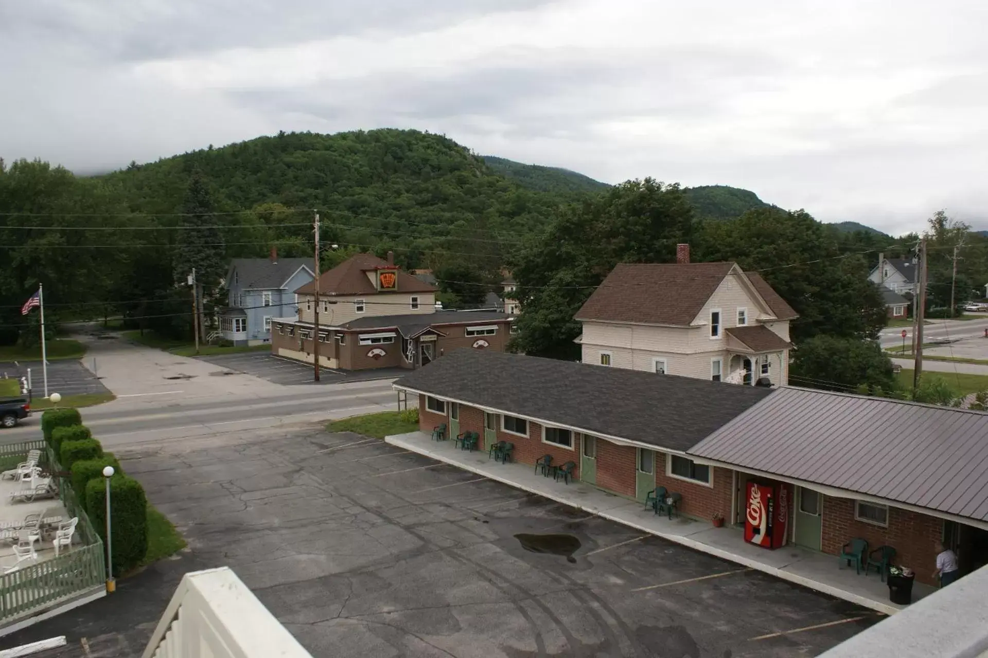 Day in Northern Peaks Motor Inn