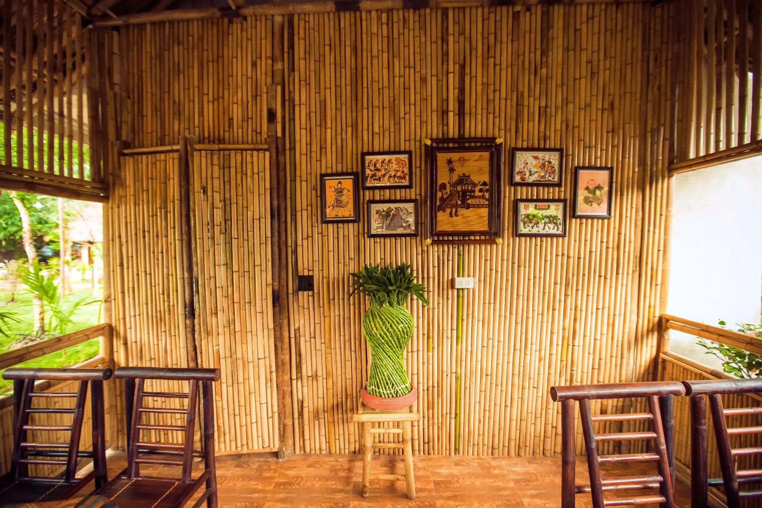 Restaurant/places to eat in Tam Coc Rice Fields Resort Restaurant/places to eat in Tam Coc Rice Fields Resort