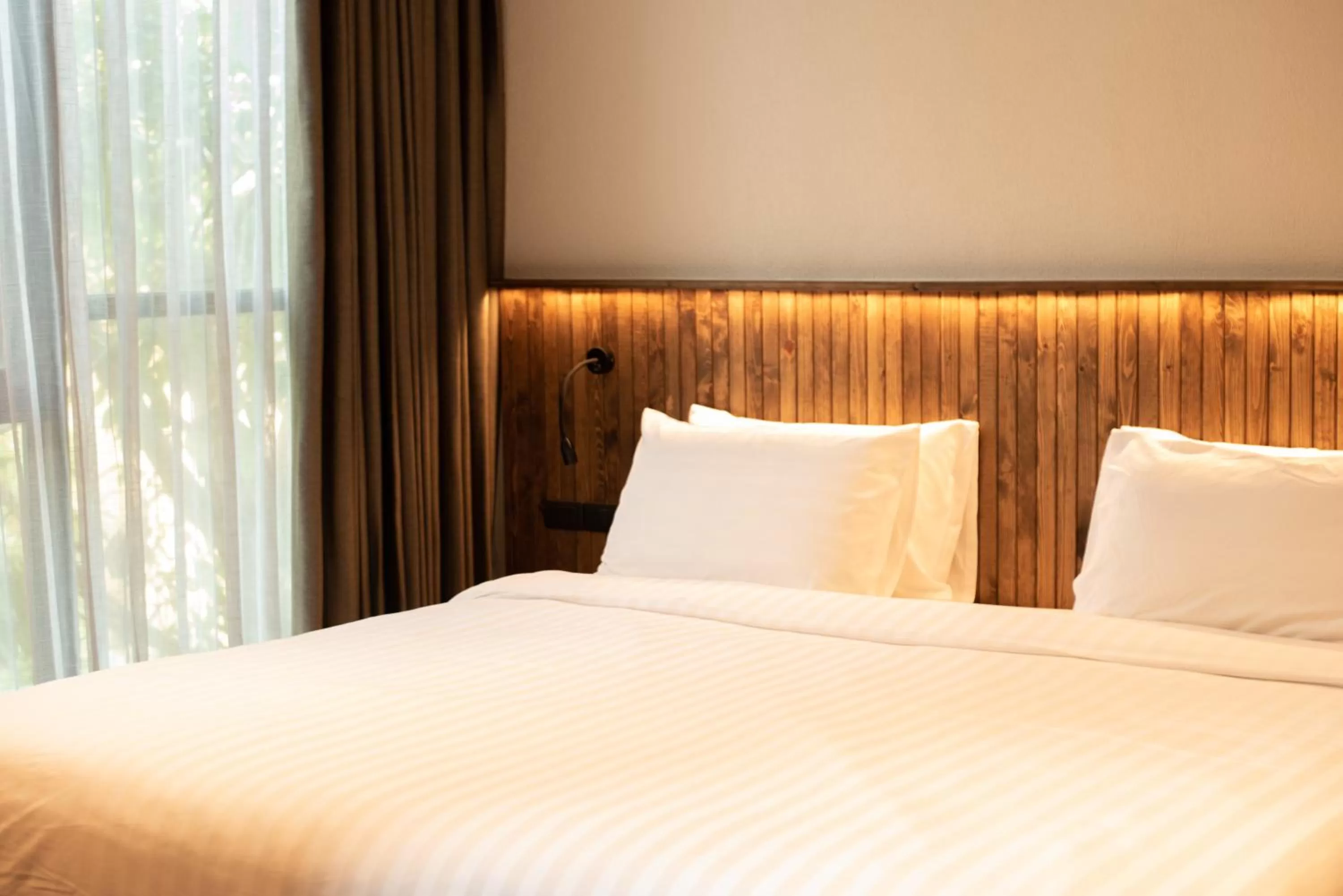 Bedroom, Bed in karaarom hotel