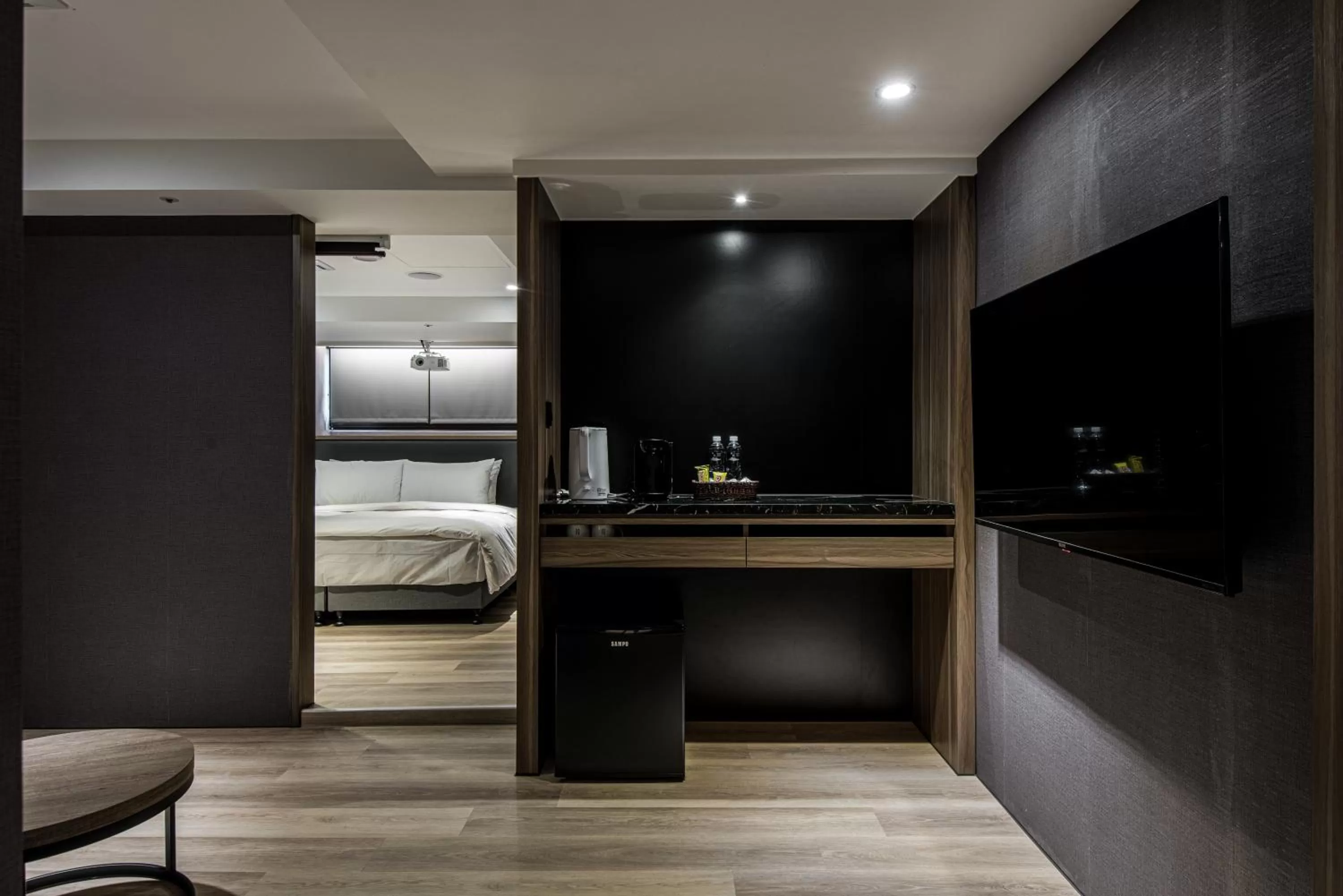 Bed in Autumn Willow Hotel