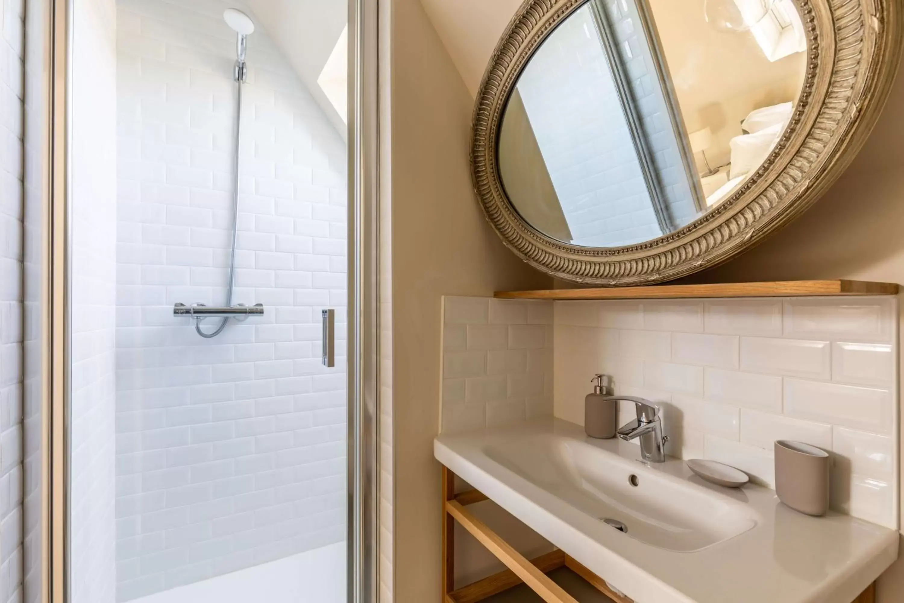 Bathroom in Manoir du Guern