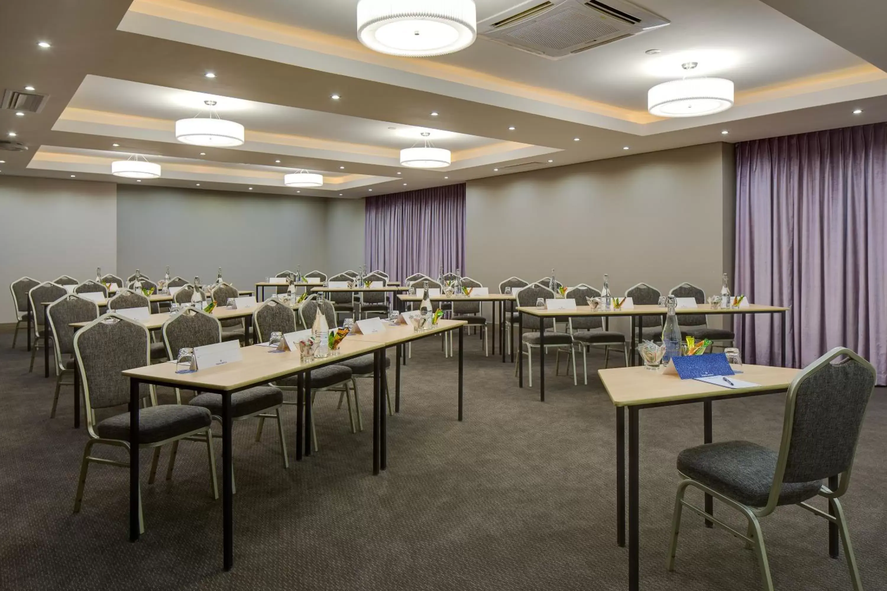 Business facilities in ANEW Hotel Hatfield Pretoria