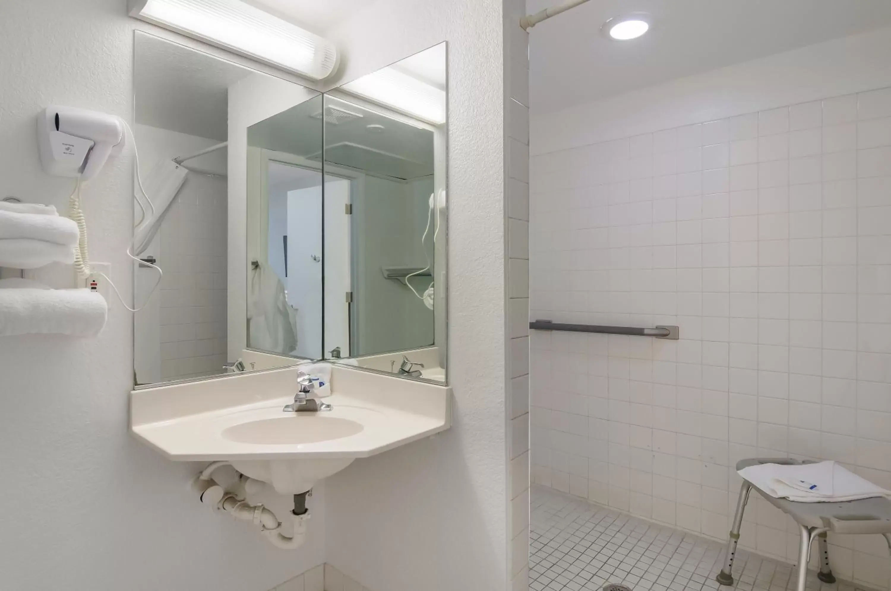 Shower, Bathroom in Rodeway Inn Greeley