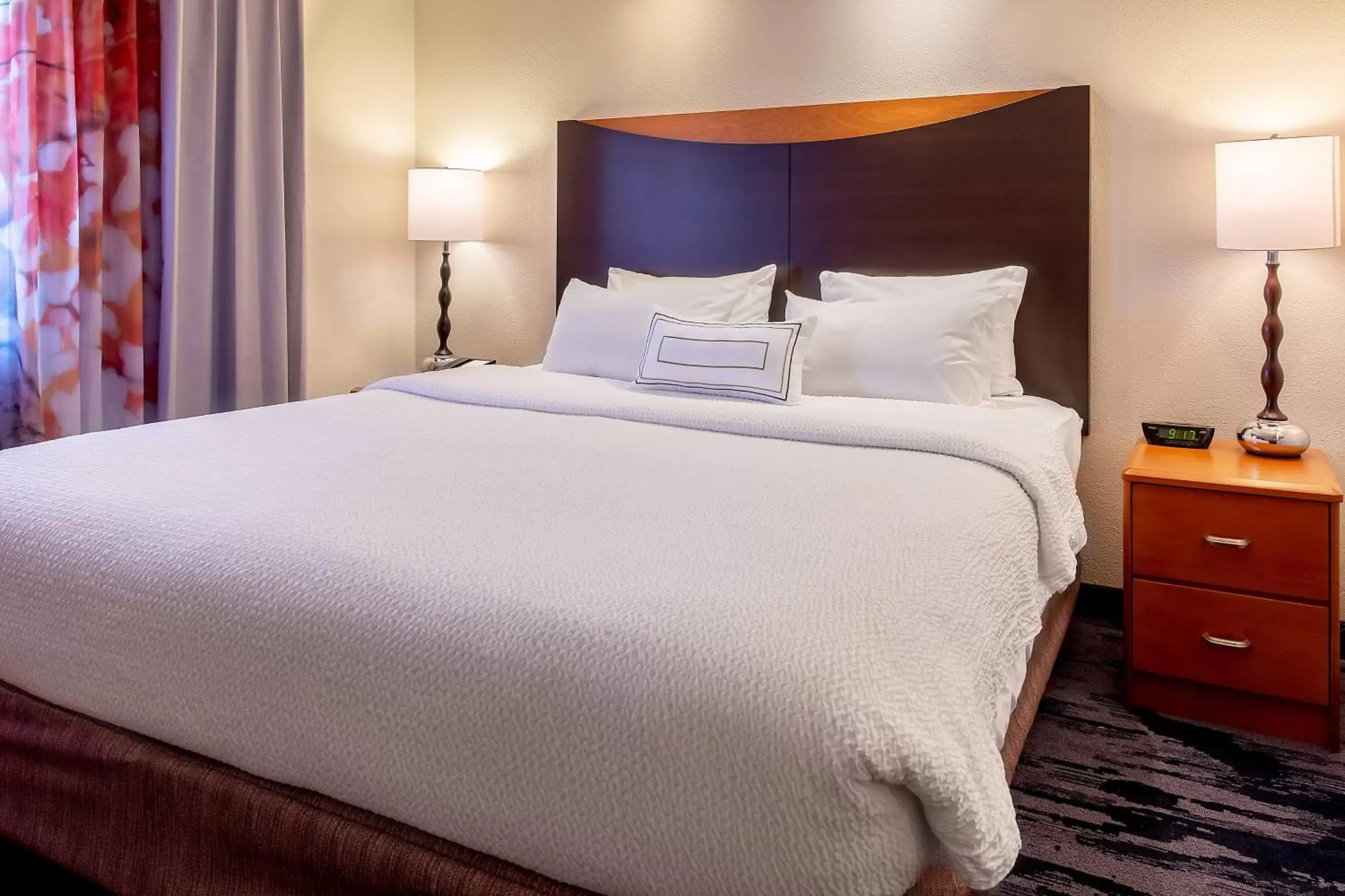 Bedroom, Bed in Fairfield Inn & Suites Minneapolis Eden Prairie