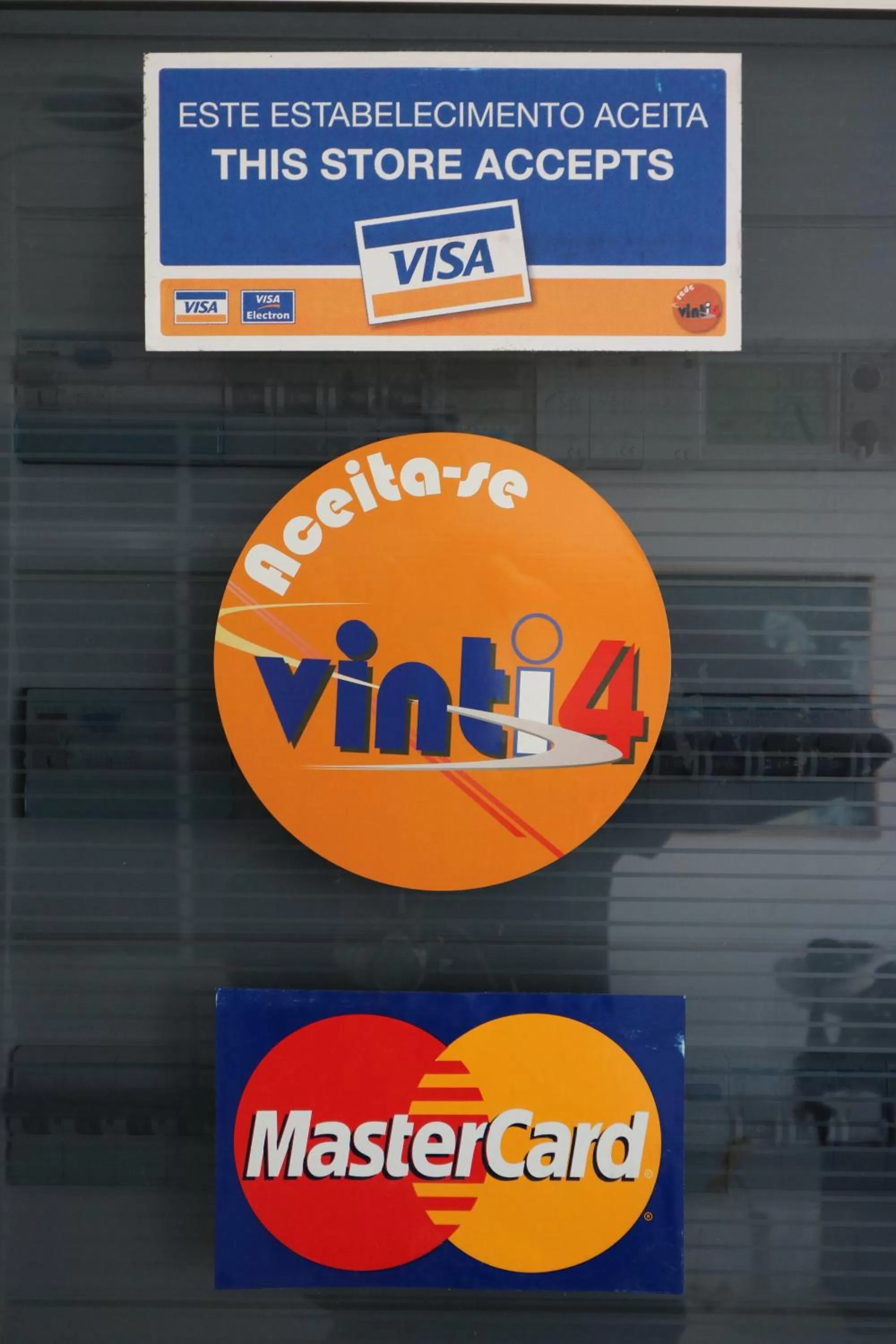 Logo/Certificate/Sign in Vista Mar