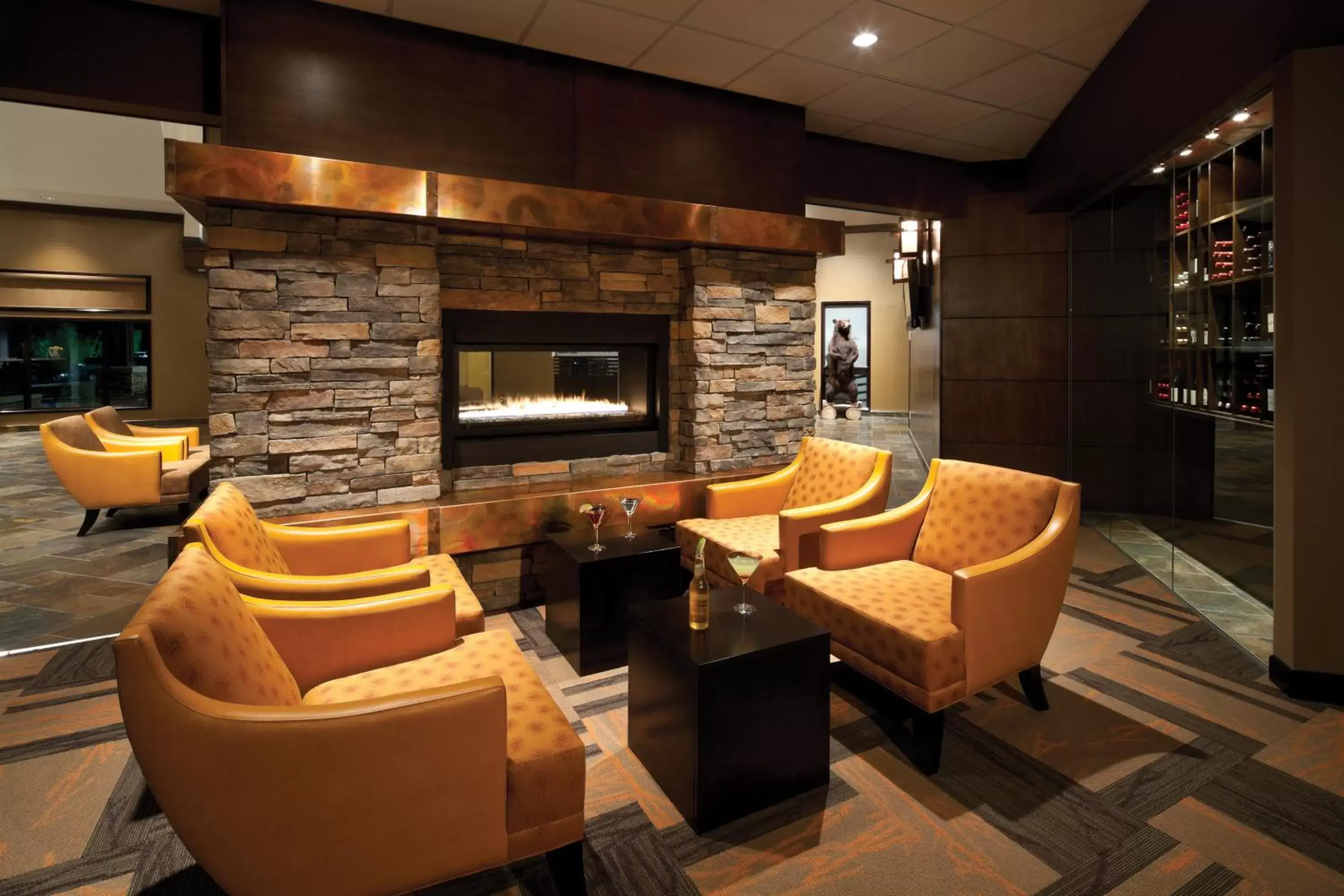 Lobby or reception, Lounge/Bar in Copper Point Resort