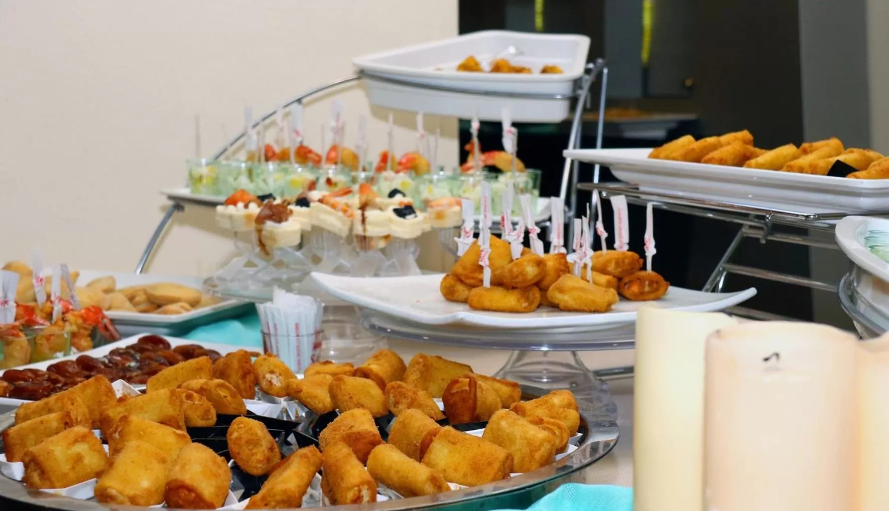 Restaurant/places to eat in President Hotel Palermo