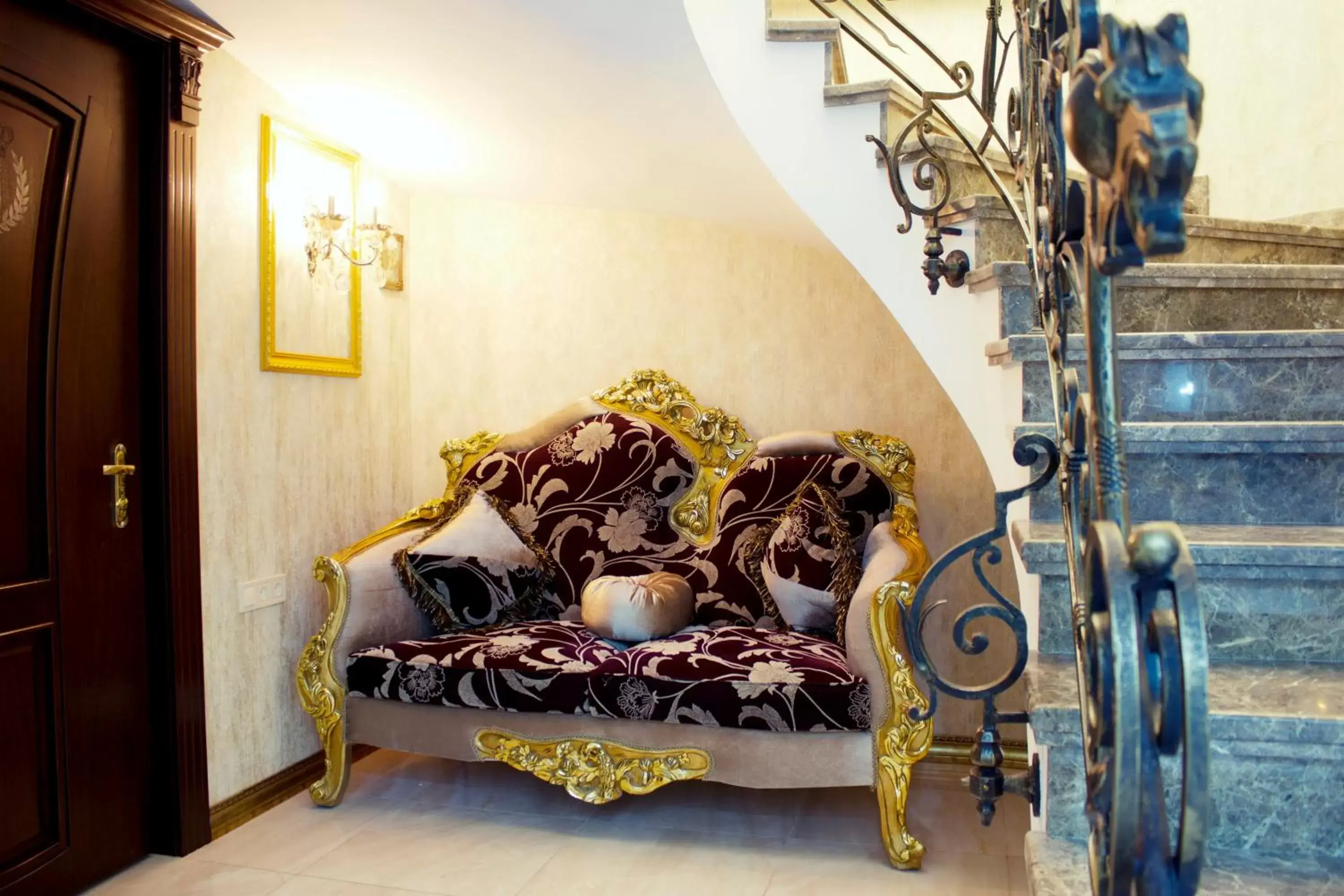 Decorative detail in Neapol Boutique Hotel Decorative detail in Neapol Boutique Hotel