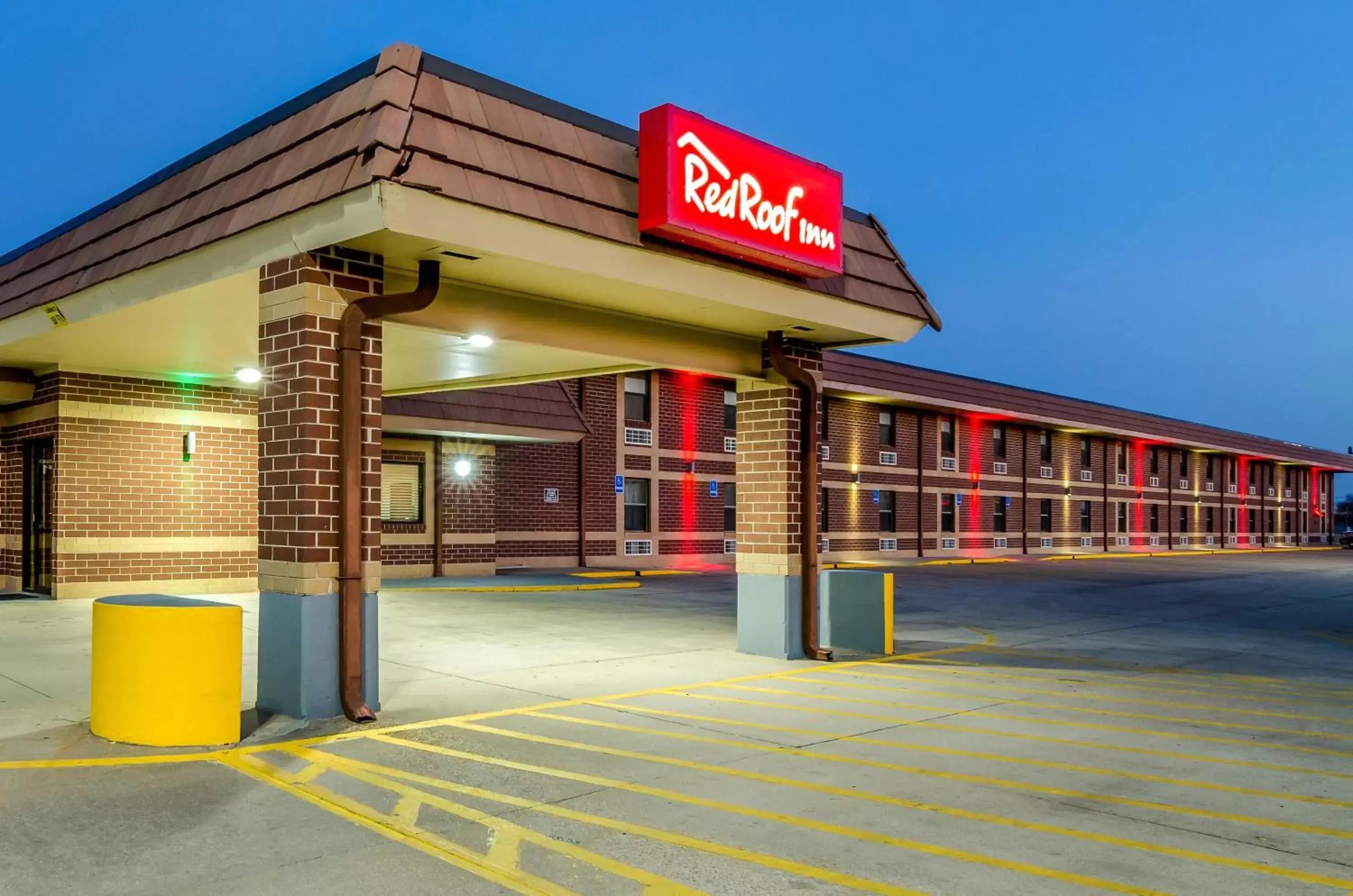 Property building in Red Roof Inn & Conference Center Wichita Airport