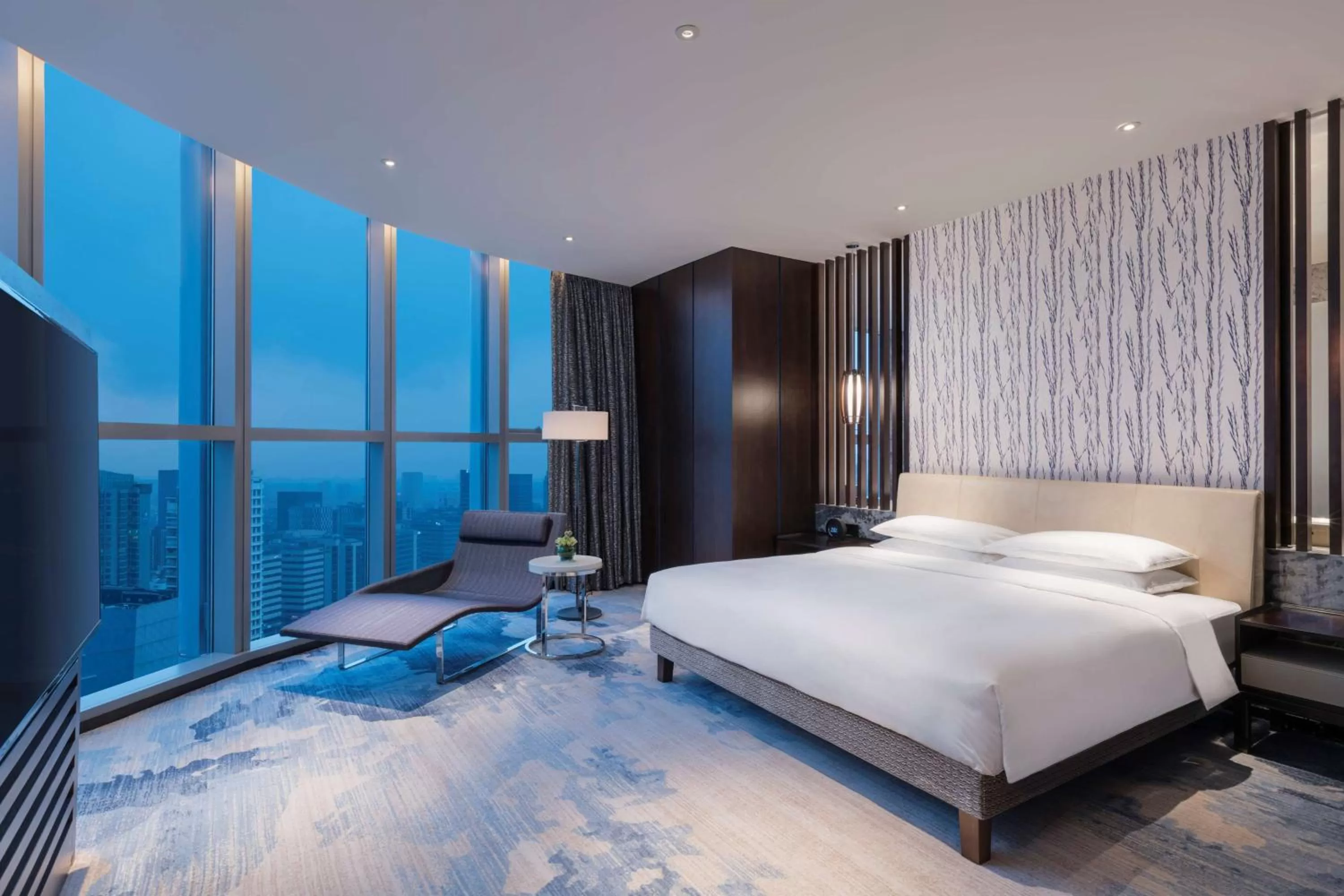 Photo of the whole room in Hyatt Regency Shanghai Wujiaochang