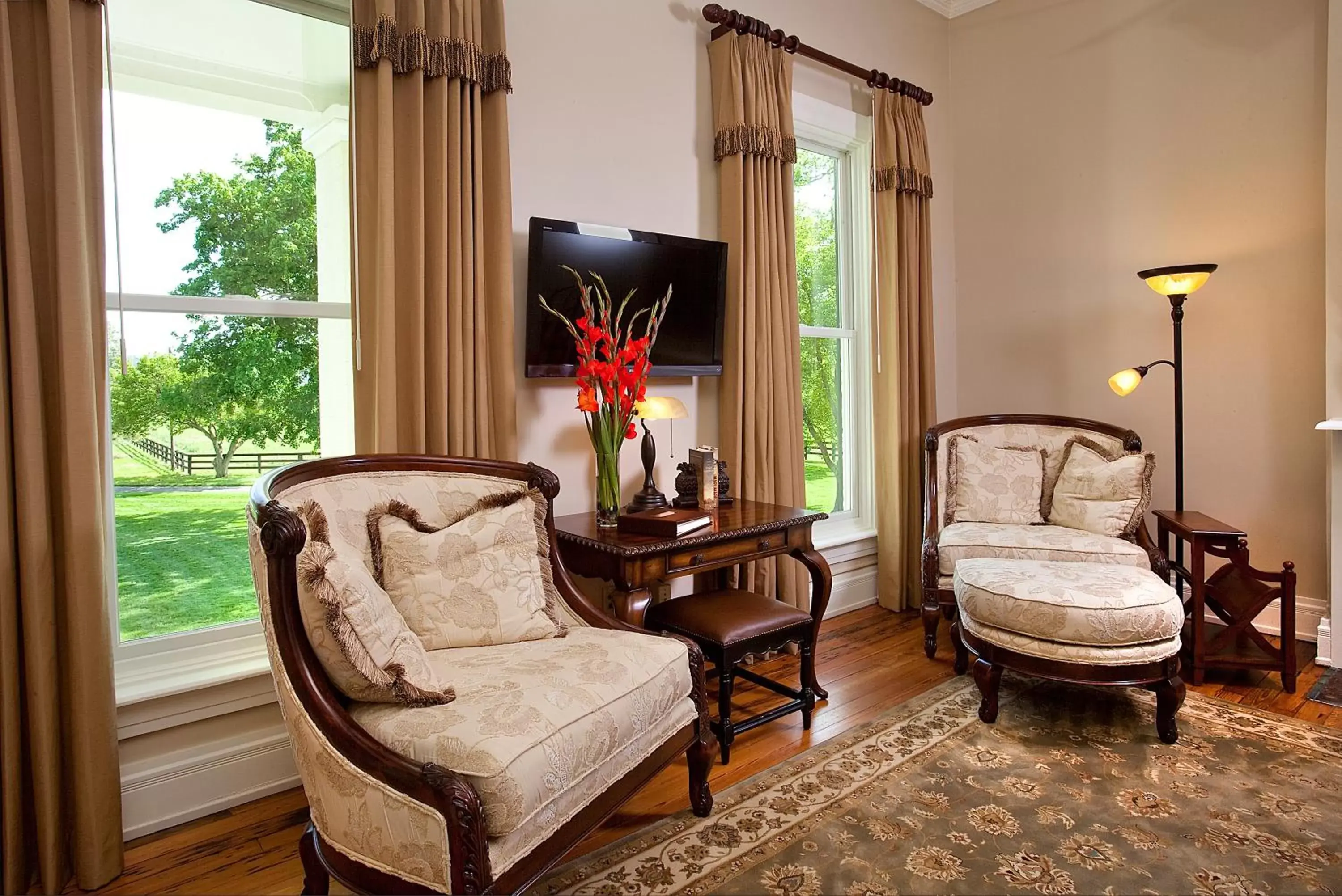 Seating Area in Riverside Inn Bed and Breakfast