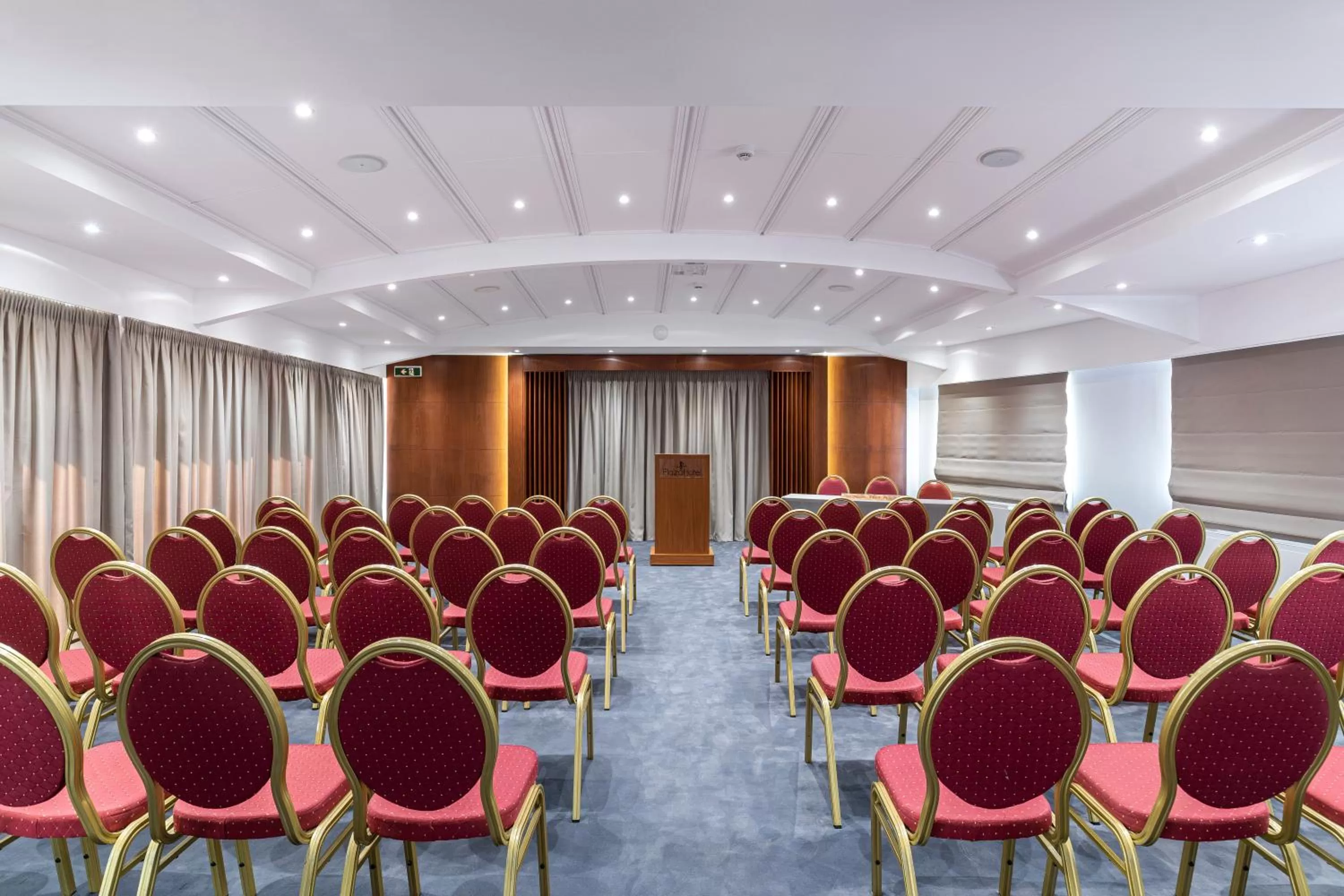 Business facilities in Best Western Plus Hotel Plaza