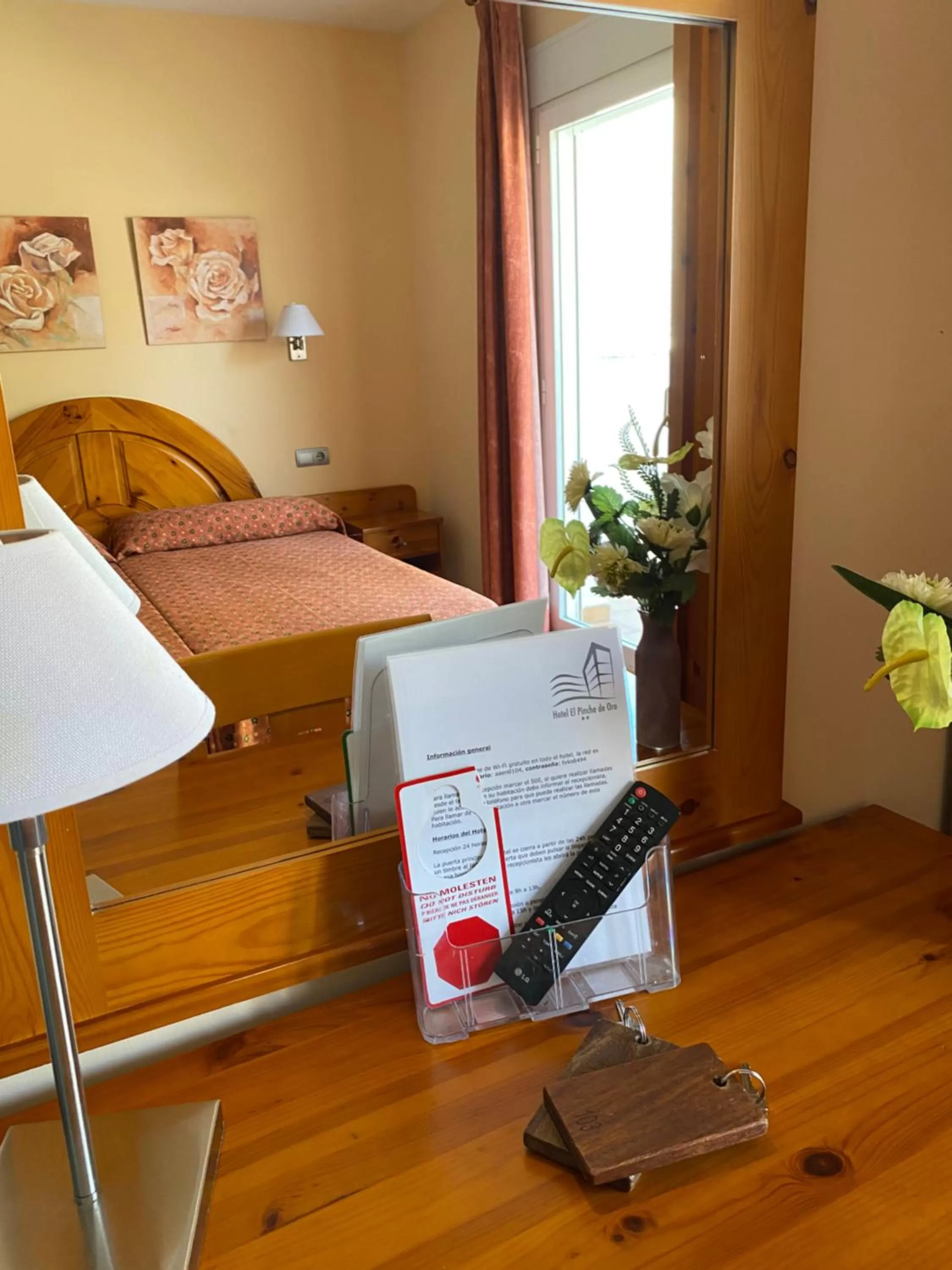 Bed in El Pinche de Oro