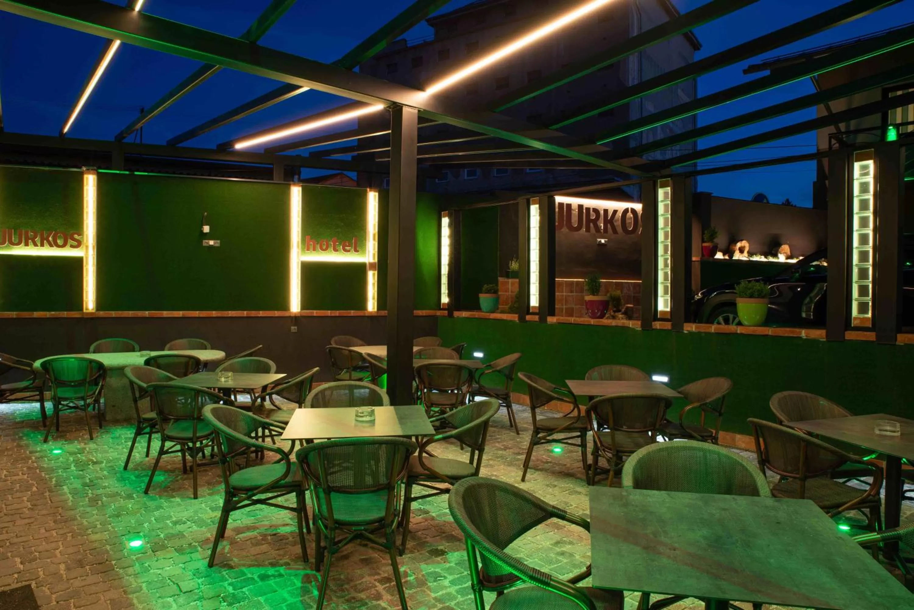 Restaurant/places to eat in Hotel JURKOS