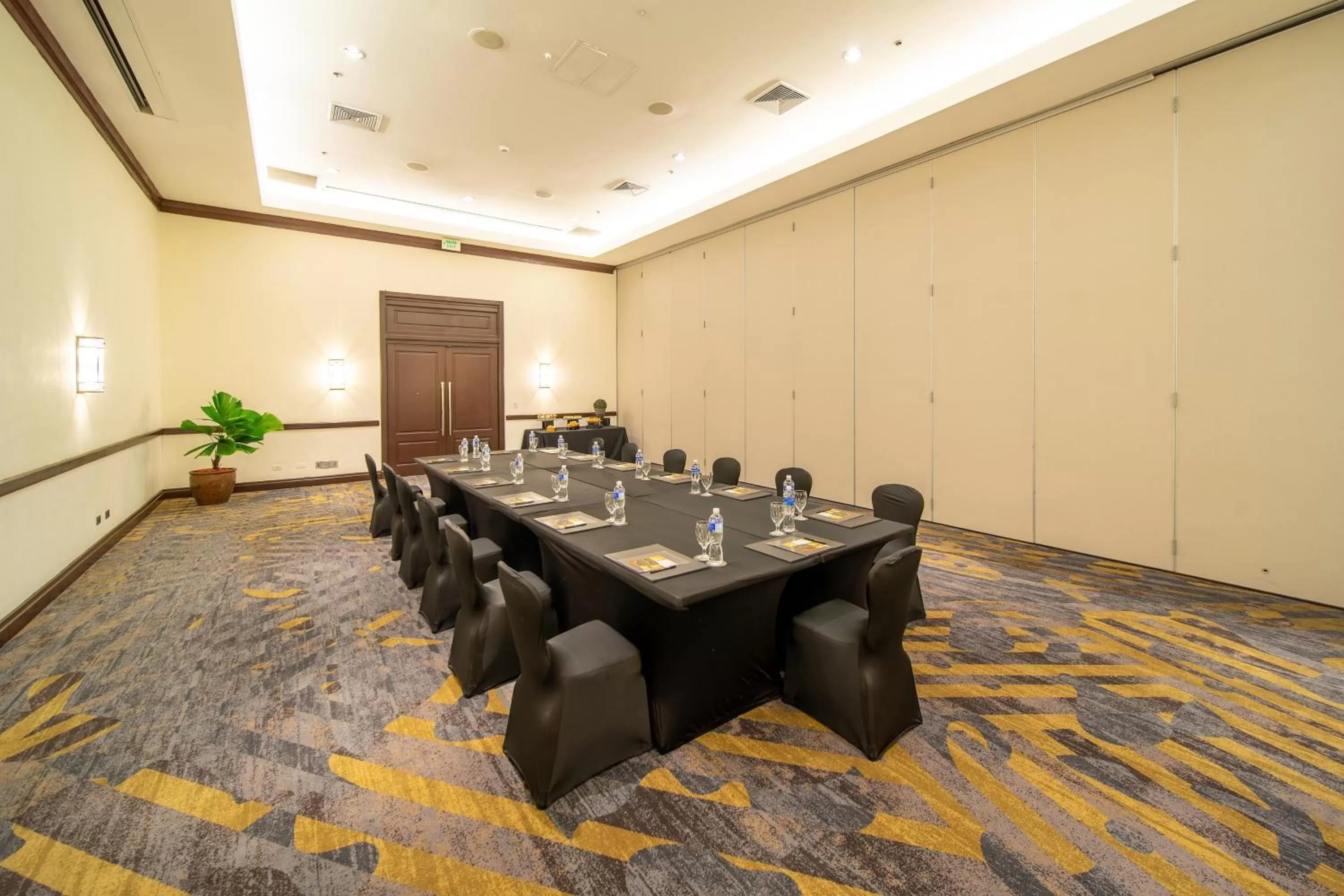 Meeting/conference room in InterContinental Real San Pedro Sula by IHG