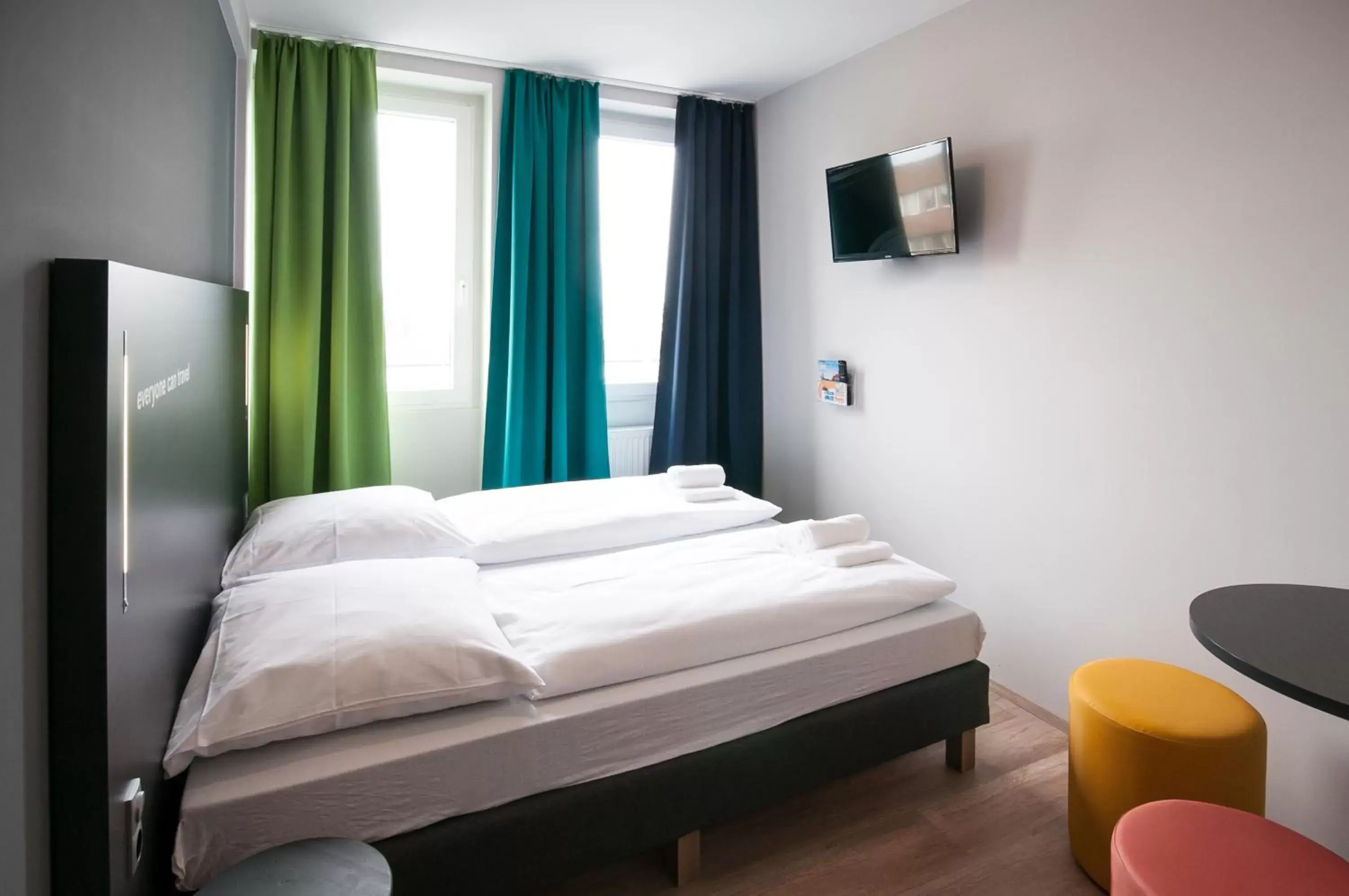 Photo of the whole room, Bed in a&o Bremen Hauptbahnhof