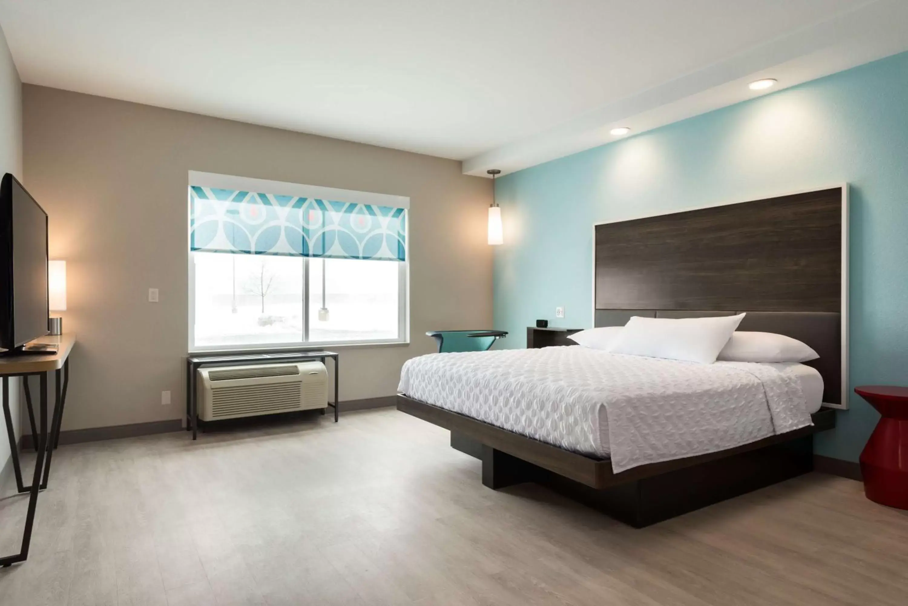 Bedroom, Bed in Tru By Hilton Cedar Rapids Westdale