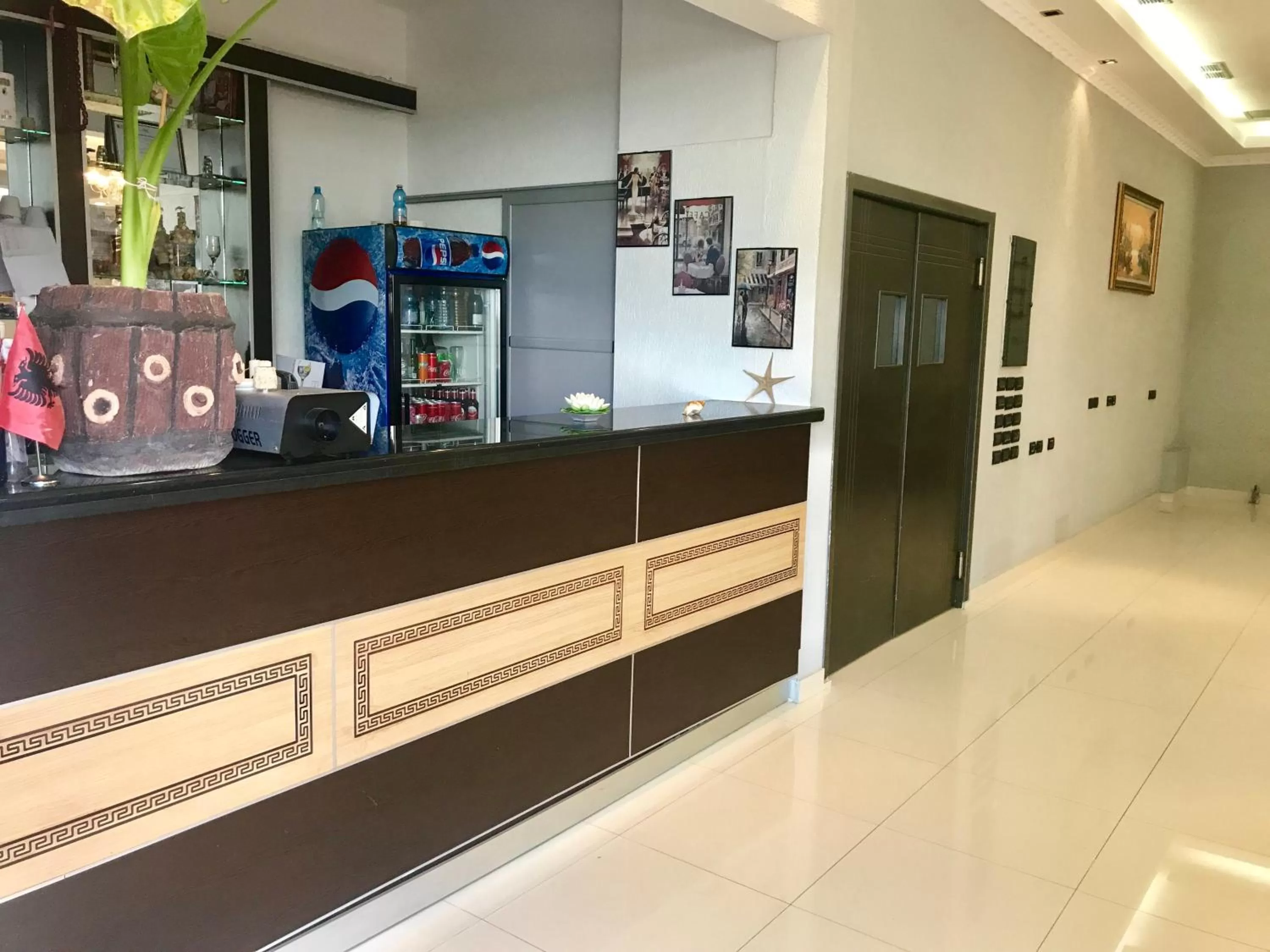 Facade/entrance in "Frogs House" Hotel & Restorant Slow Food