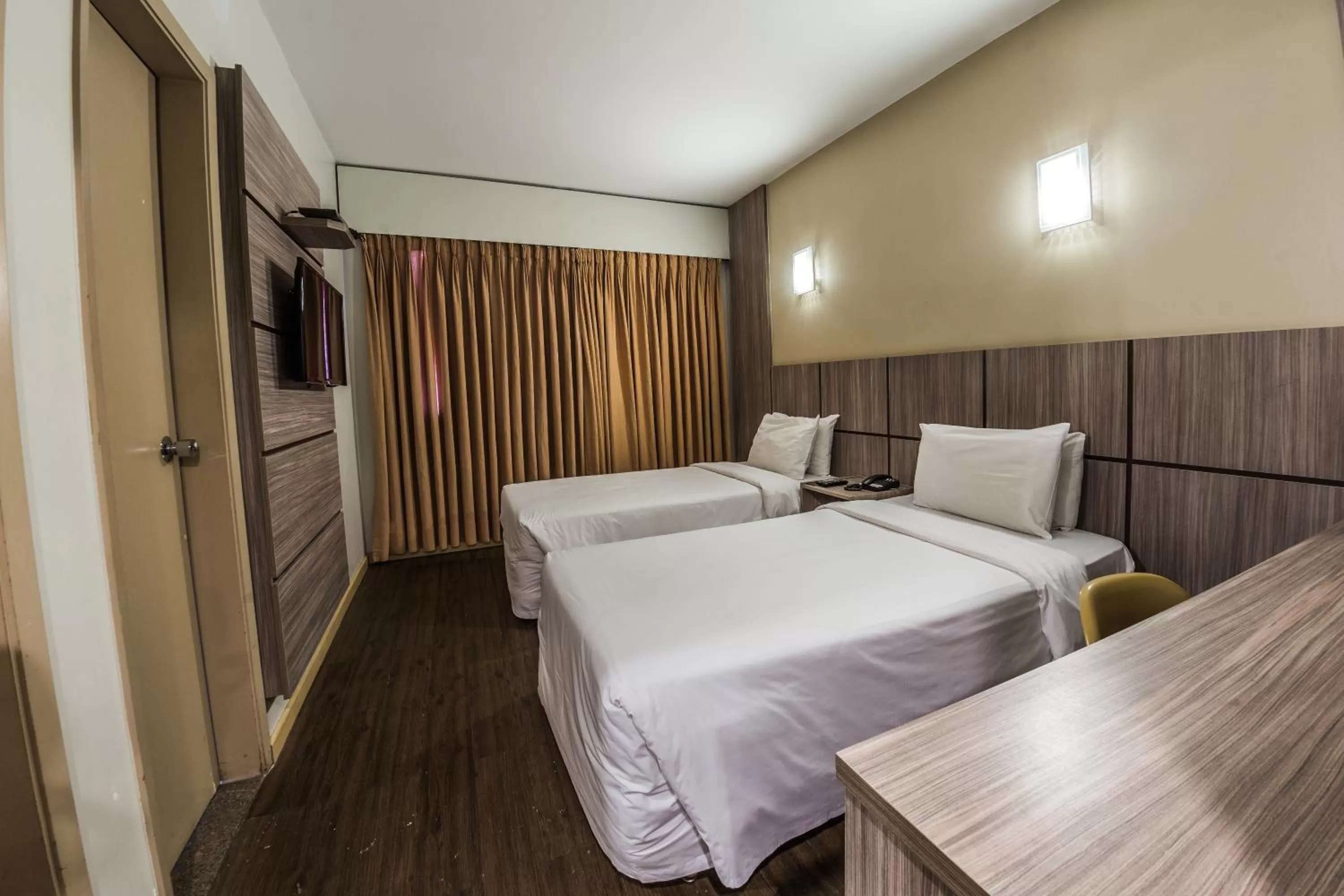 Bed in América Bittar Hotel