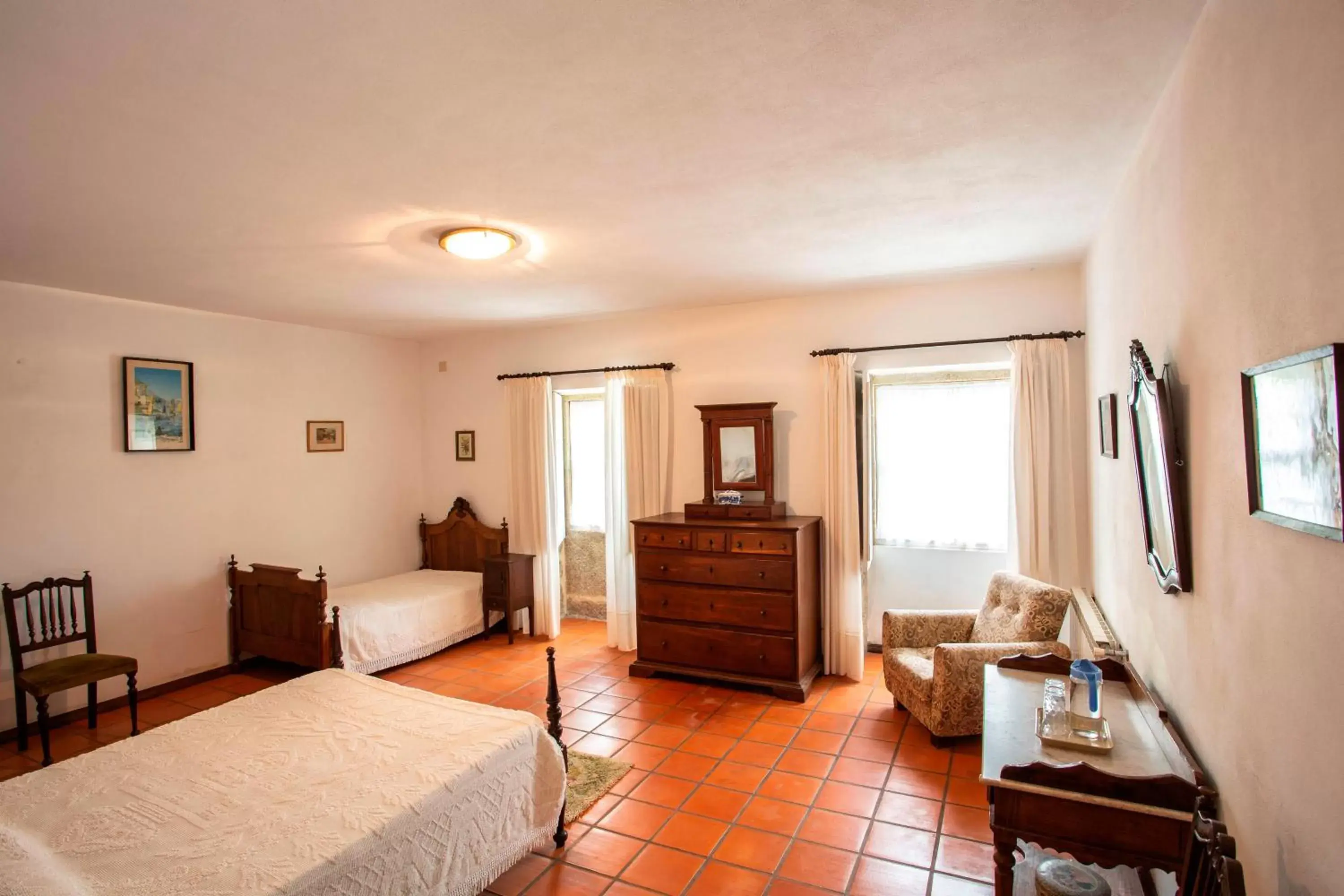 Bedroom, Seating Area in Casa da Várzea