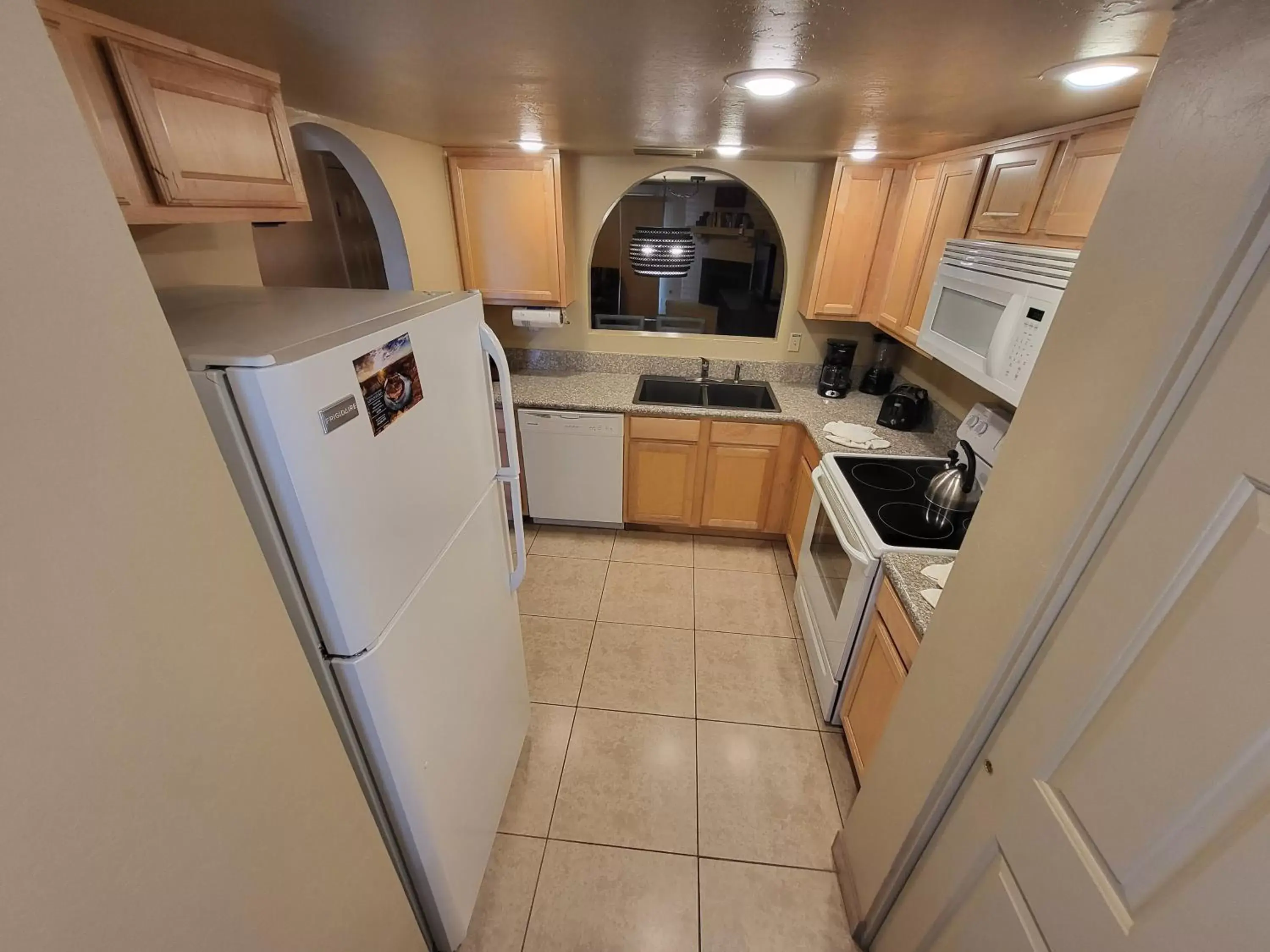 kitchen, Kitchen/Kitchenette in Villas of Sedona, a VRI resort