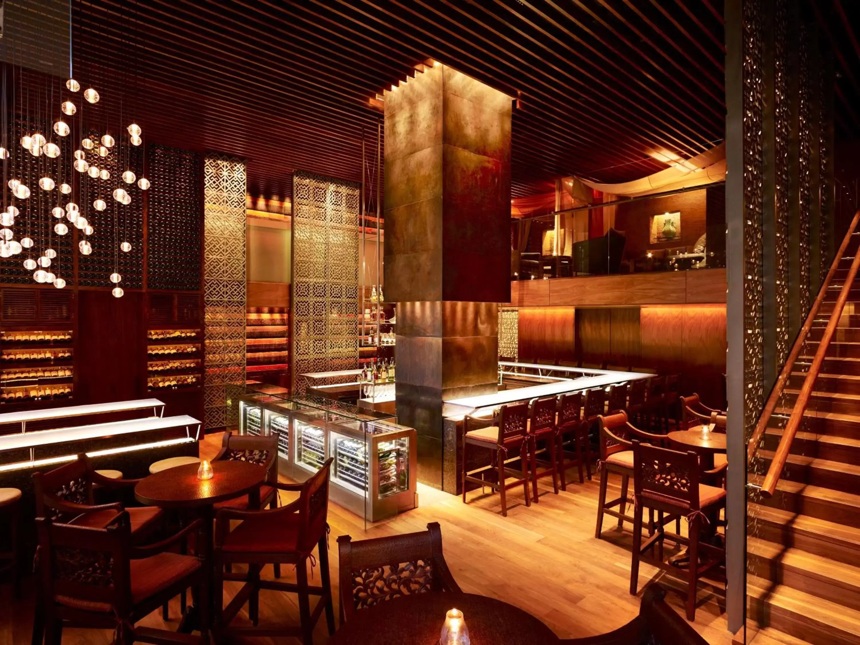 Lounge or bar, Restaurant/Places to Eat in Park Hyatt Saigon