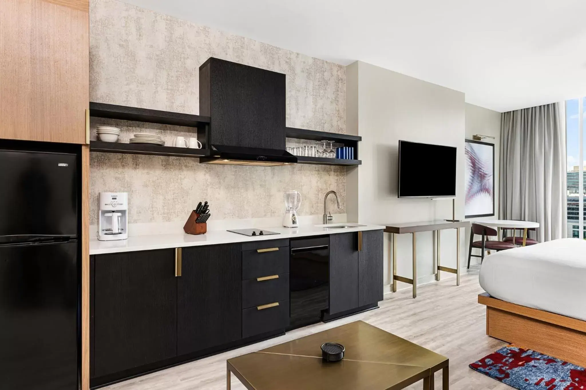 Food and drinks, Bed in Margaritaville Vacation Club - Atlanta Food and drinks, Bed in Margaritaville Vacation Club - Atlanta