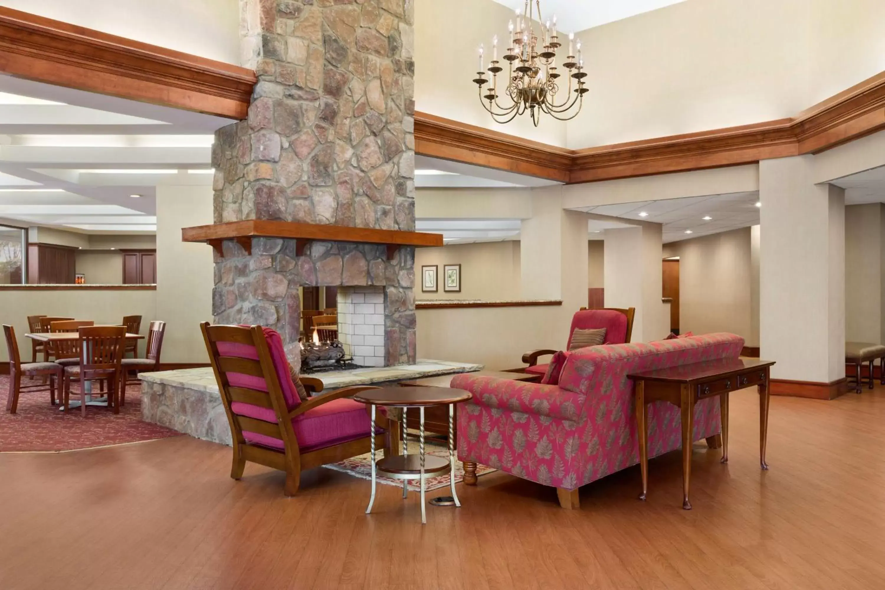 Lobby or reception, Seating Area in Country Inn & Suites by Radisson, Atlanta Galleria Ballpark, GA