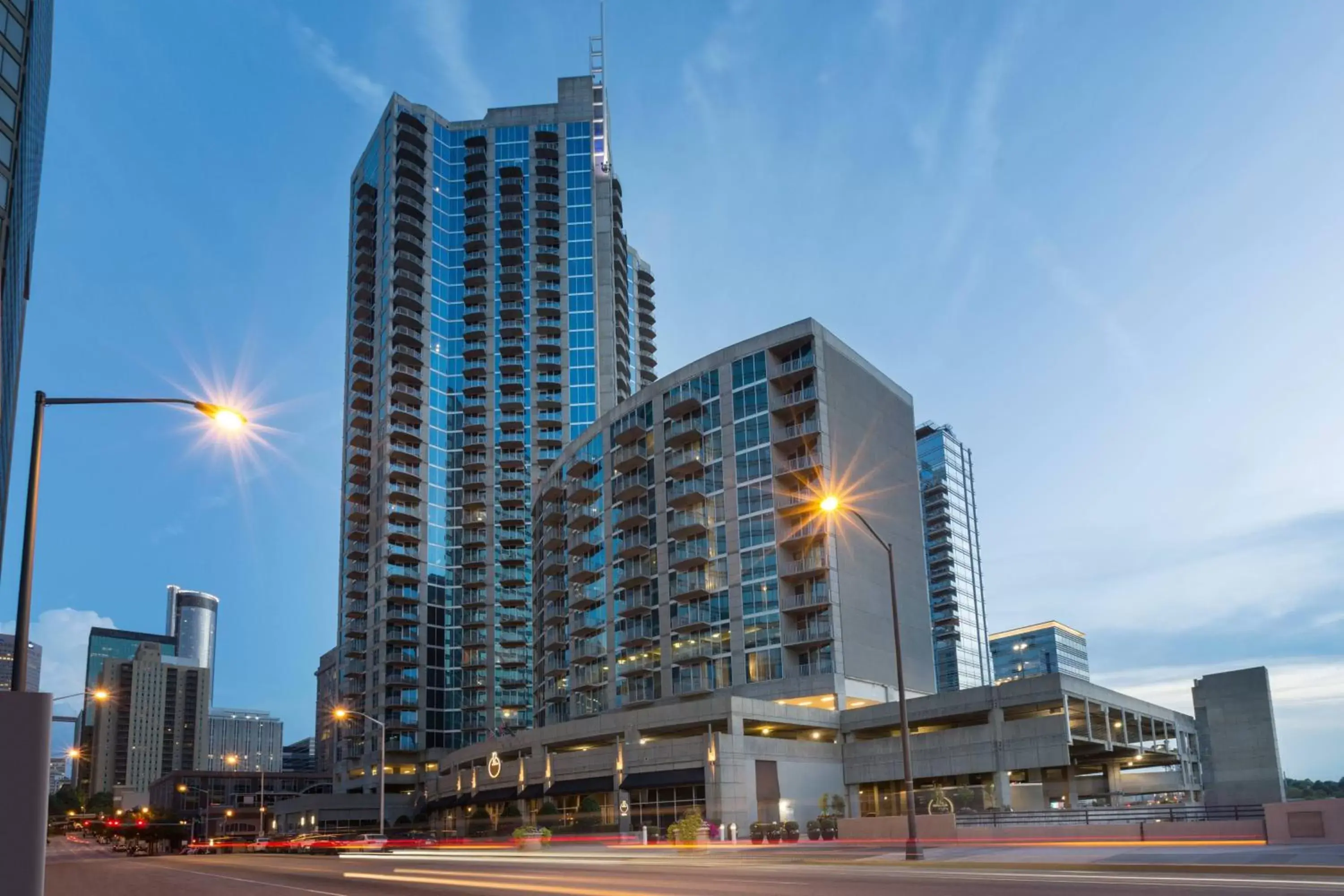 Property building in Twelve Downtown, Autograph Collection