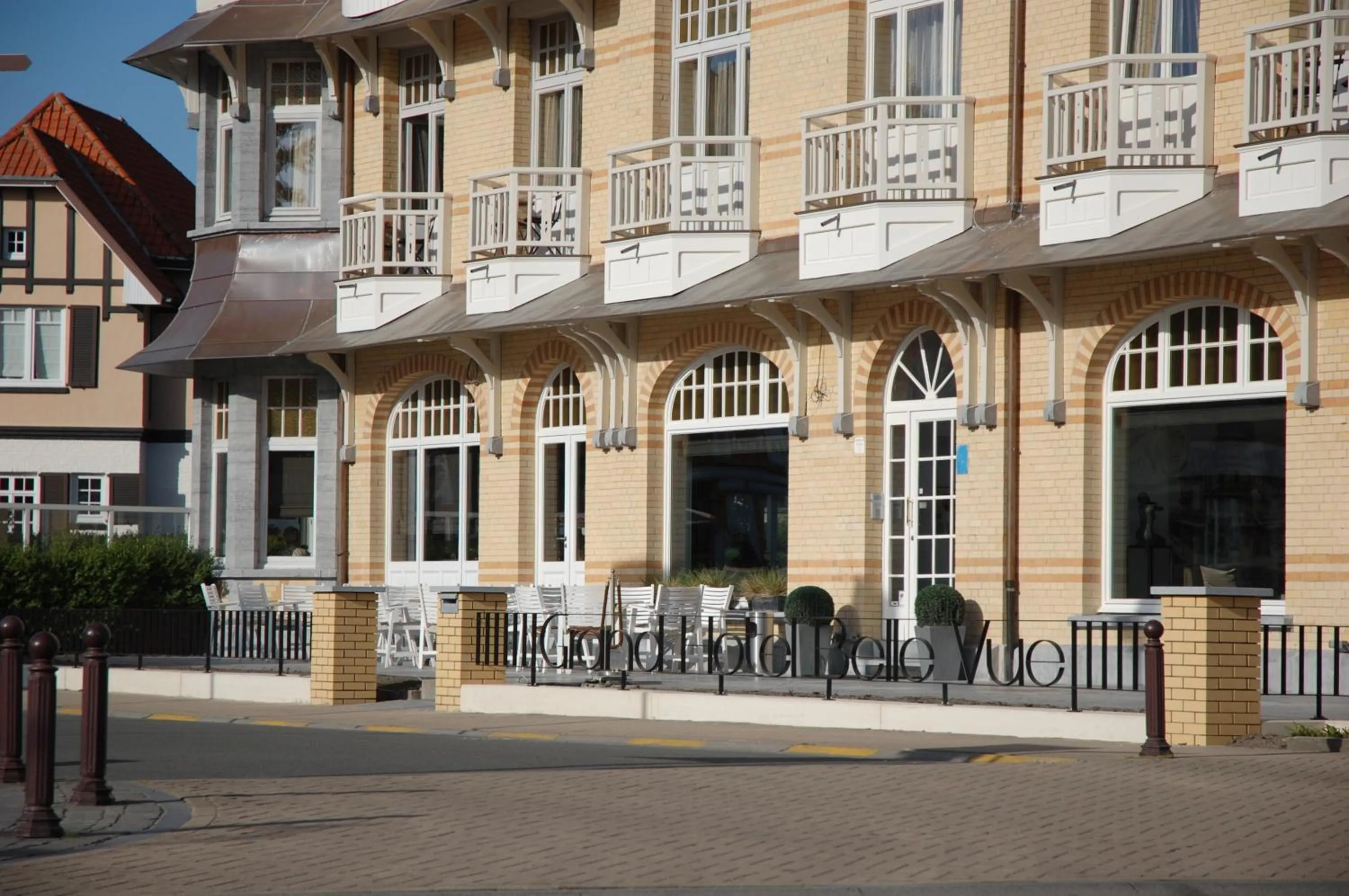 Facade/entrance in Grand Hotel Belle Vue