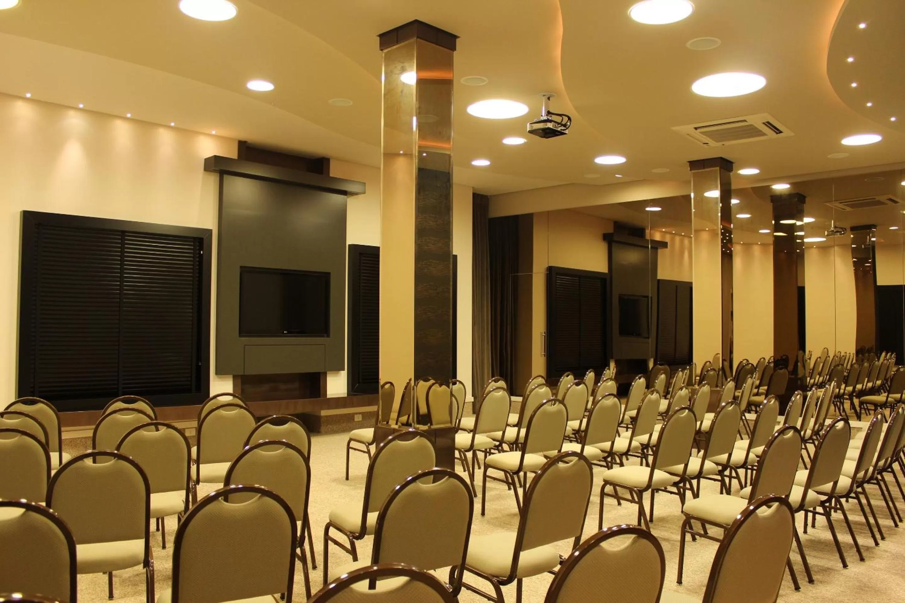 Business facilities in Hotel Glória Blumenau