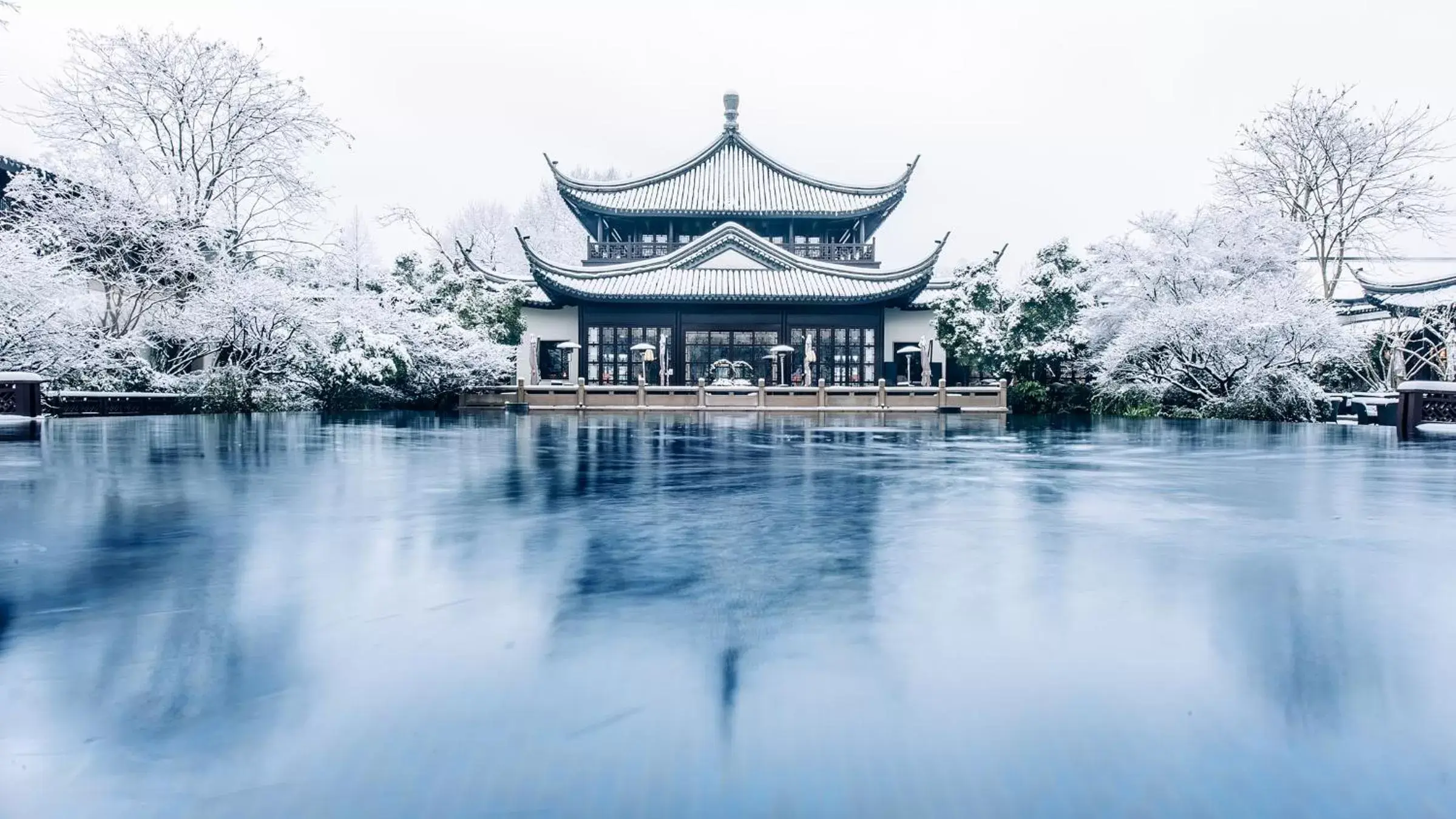 Property Building in Four Seasons Hotel Hangzhou at West Lake