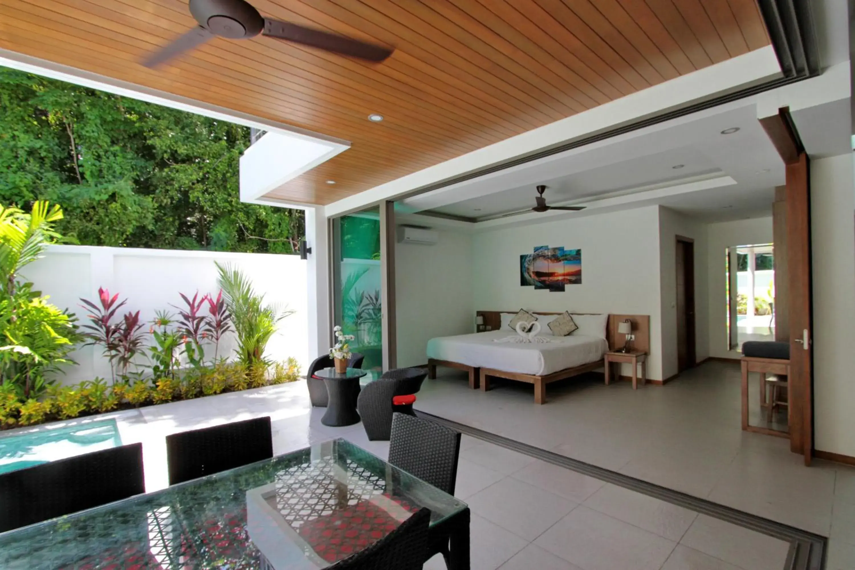 Bedroom, Bed in Ya Nui Beach Villas Bedroom, Bed in Ya Nui Beach Villas