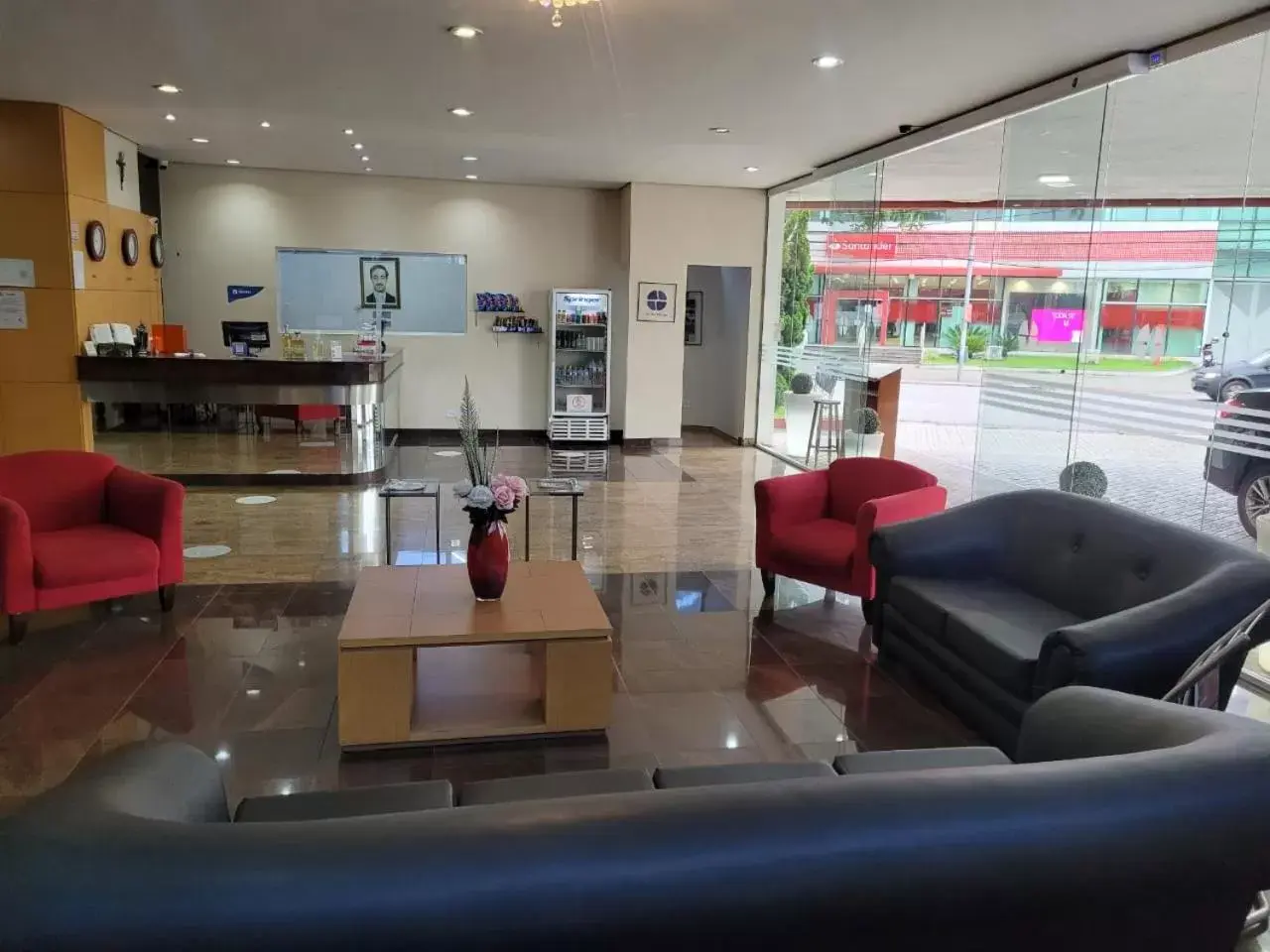 Lobby or reception in Hotel Dan Inn São José dos Campos Lobby or reception in Hotel Dan Inn São José dos Campos