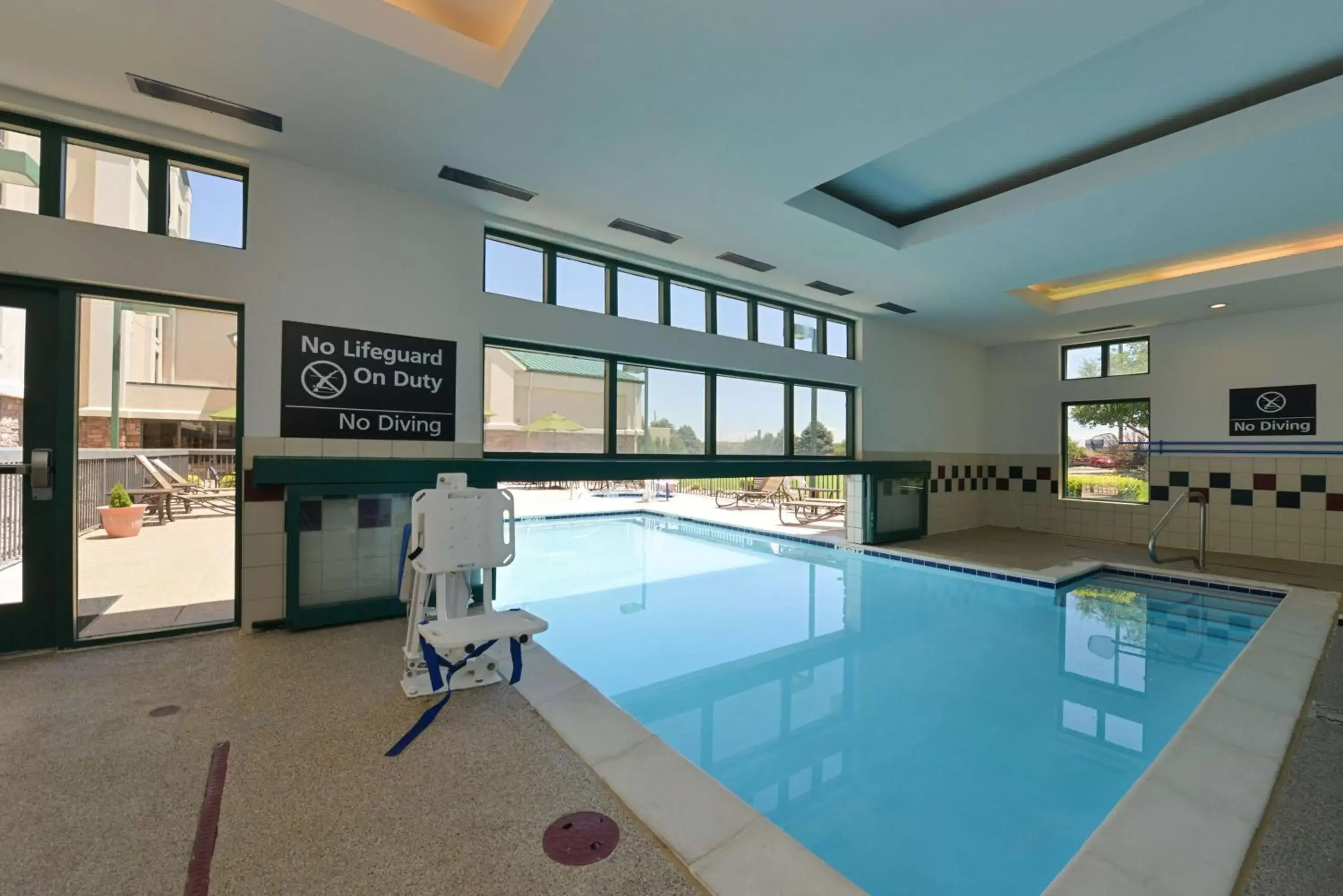 Pool view, Swimming Pool in Hampton Inn & Suites Pueblo-Southgate