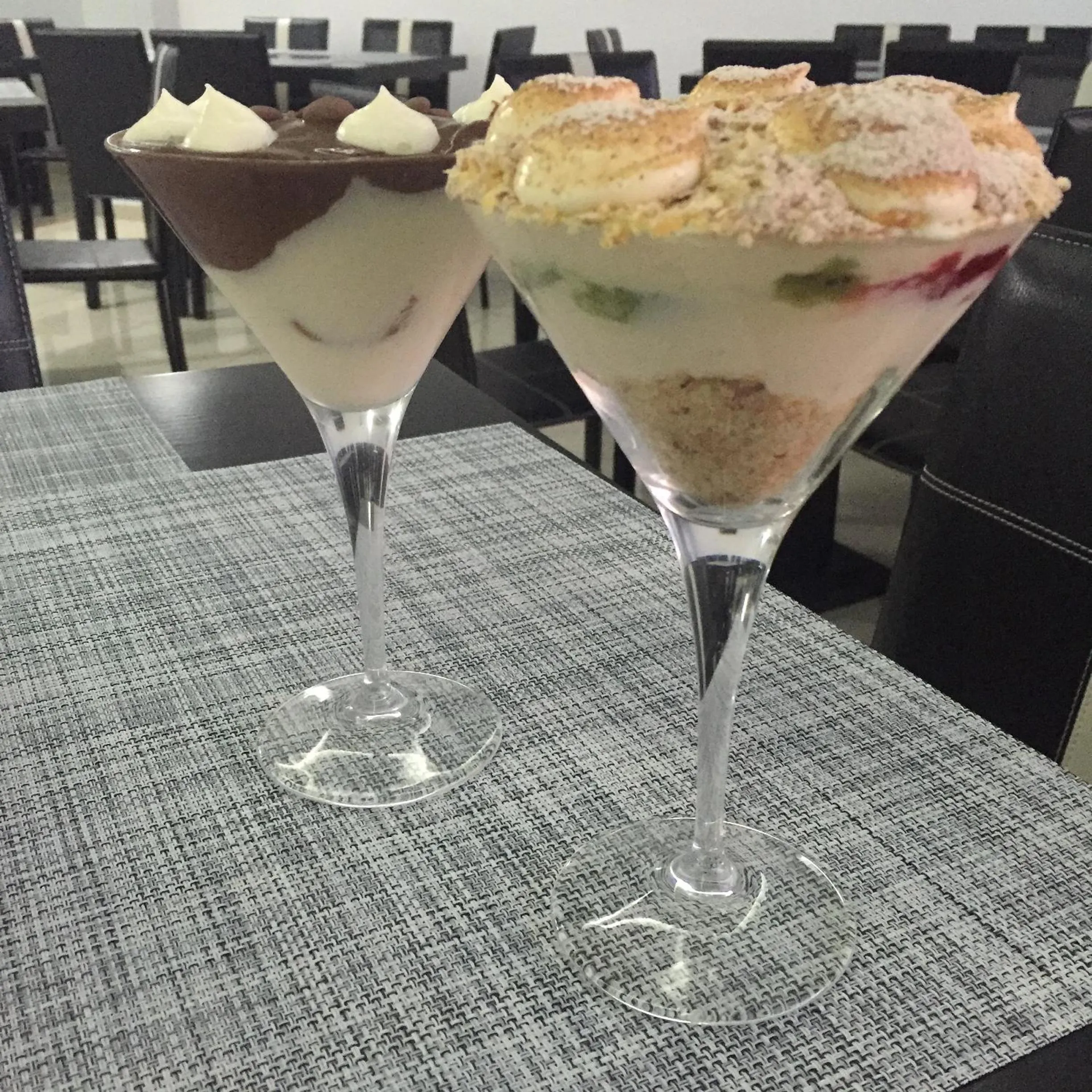 Restaurant/places to eat in Giannoulaki Hotel