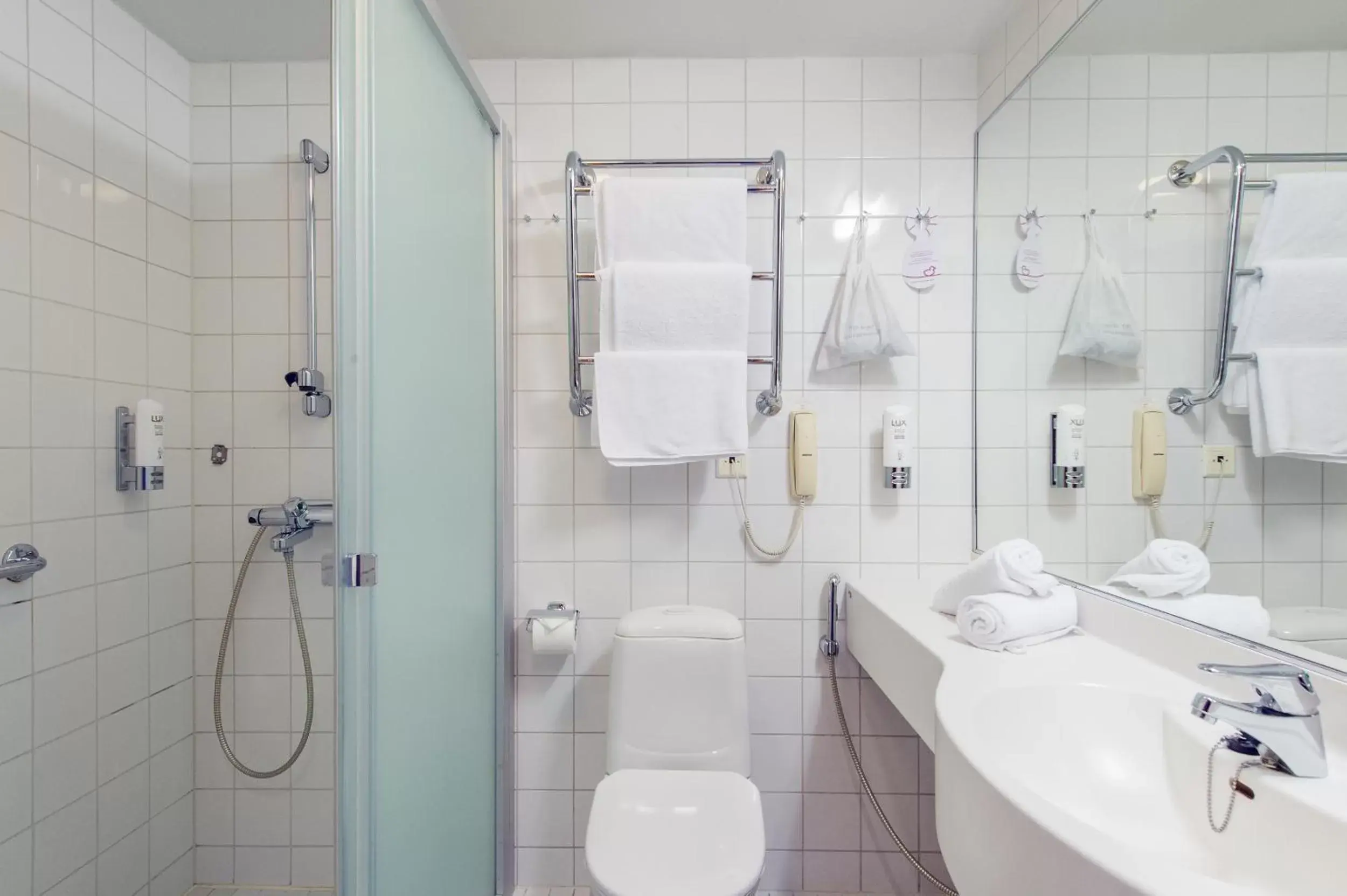 Toilet, Bathroom in Original Sokos Hotel Royal Vaasa