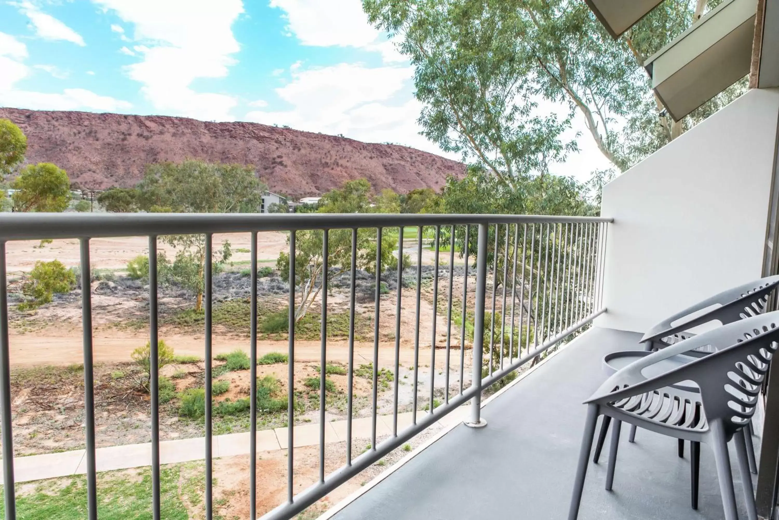 View (from property/room), Balcony/Terrace in DoubleTree By Hilton Alice Springs
