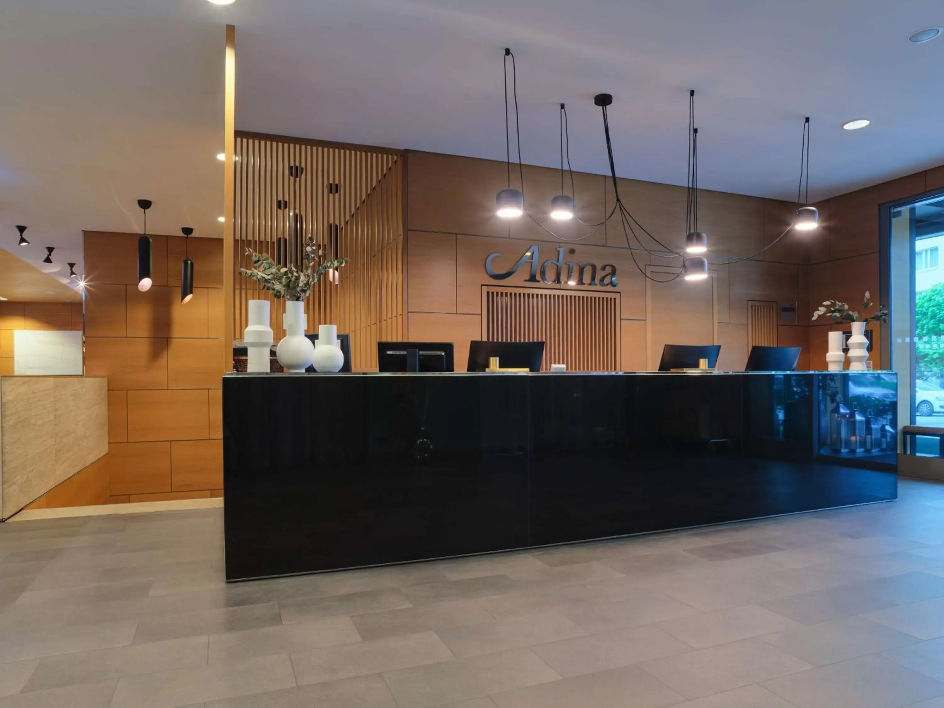 Lobby or reception, Lobby/Reception in Adina Apartment Hotel Berlin Hackescher Markt