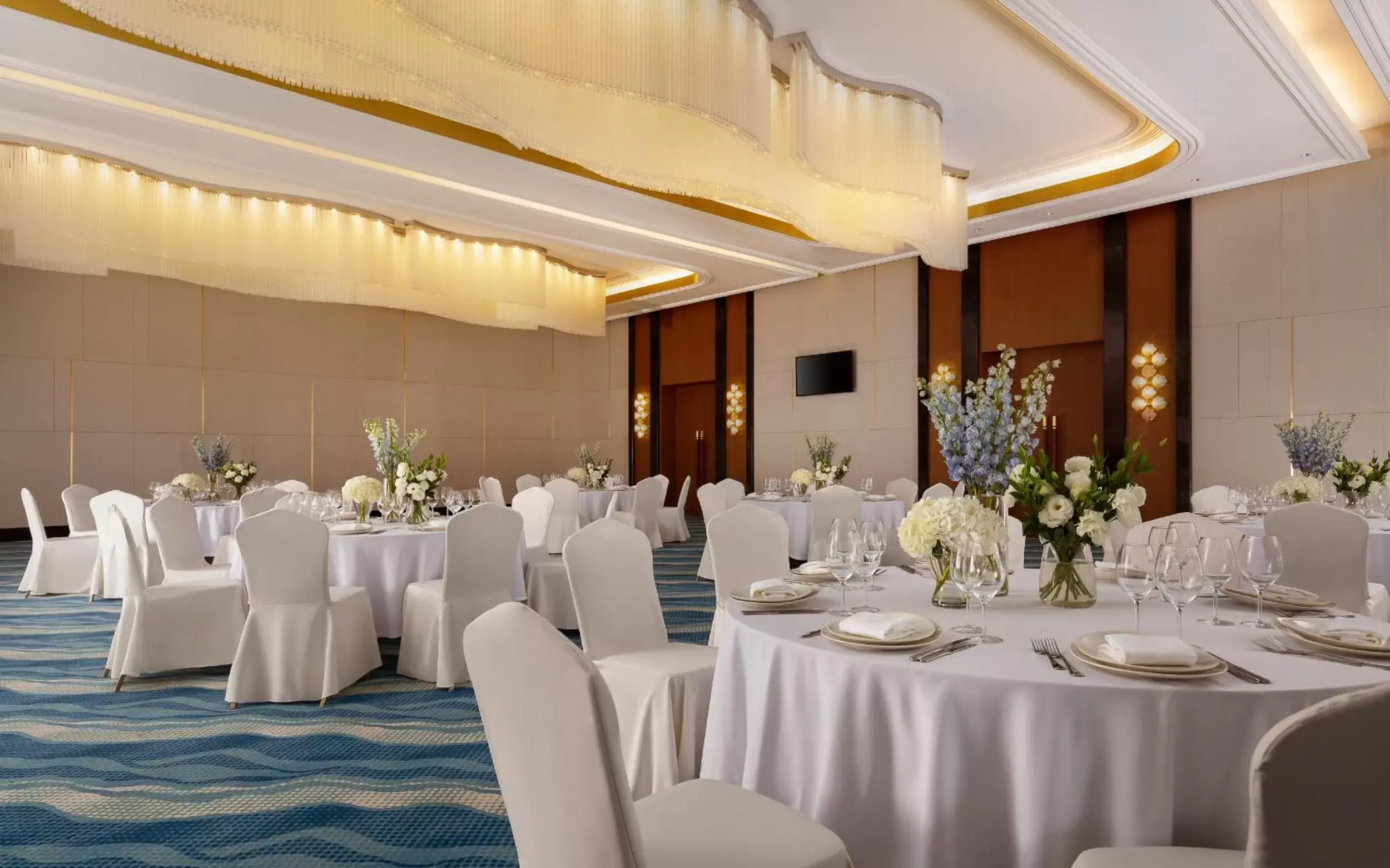 Banquet/Function facilities, Banquet Facilities in Swissôtel Wellness Resort Alatau Almaty