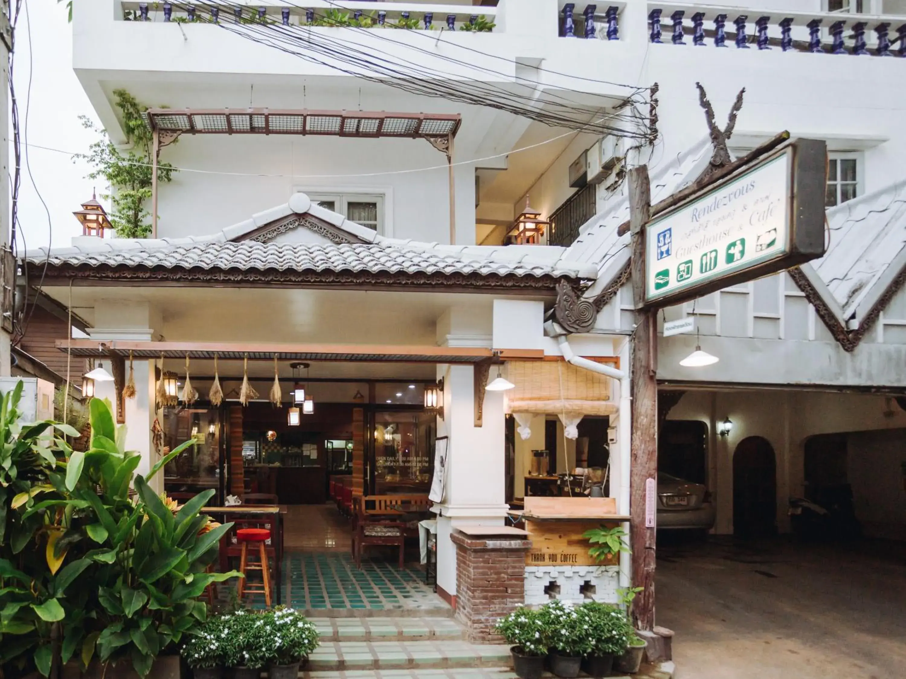 Facade/entrance in Rendezvous Oldtown Chiangmai (SHA Extra+) by ZUZU
