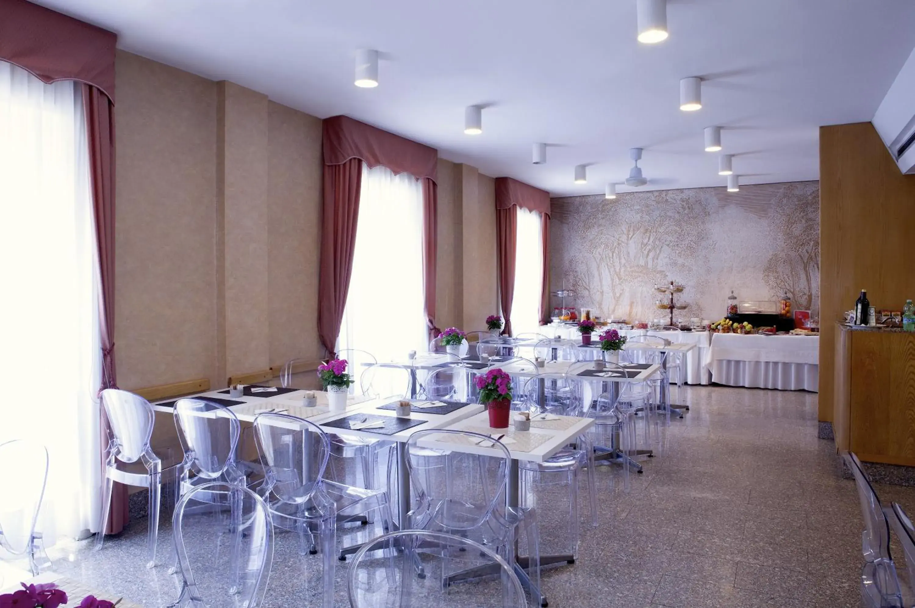 Lounge or bar, Restaurant/Places to Eat in Hotel Mennini