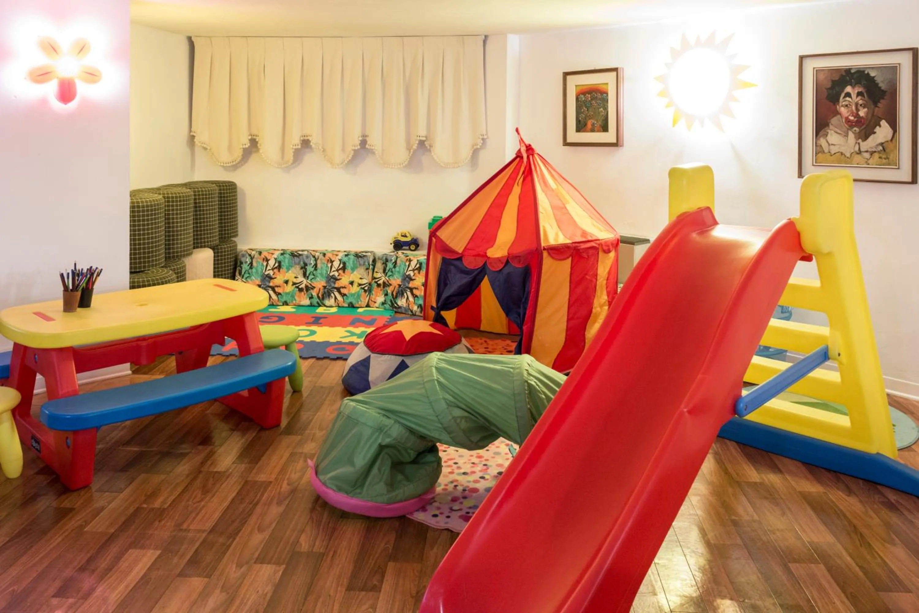 Children play ground in Hotel Cavalieri Palace & Suites